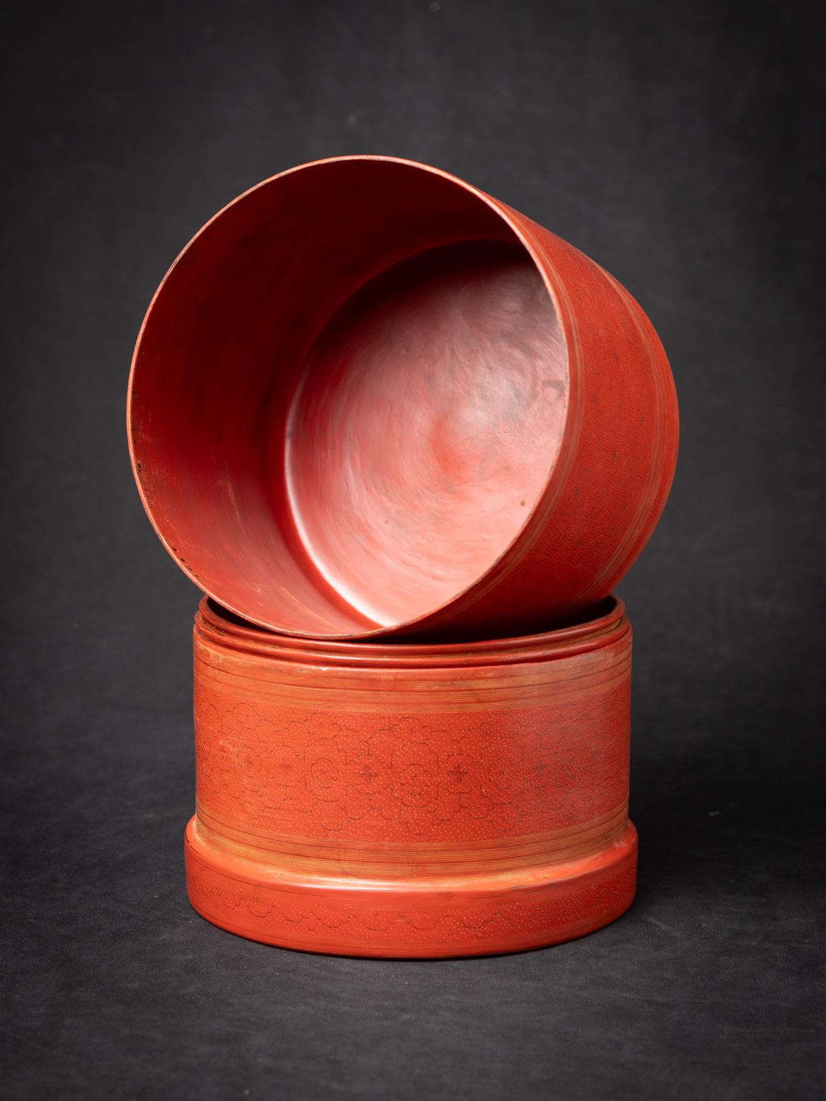 Alte birmanische Lackschatulle aus Betelnuss aus dem frühen 20. im Zustand „Gut“ im Angebot in DEVENTER, NL