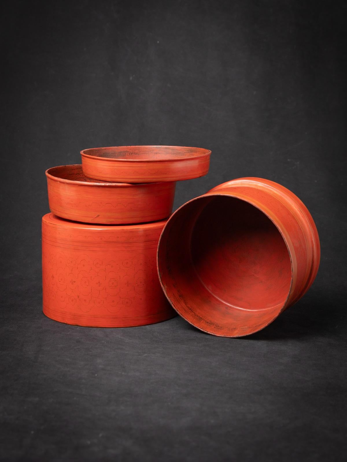 Début du 20e siècle Ancienne boîte en laque de bétel en Birmanie en vente 2