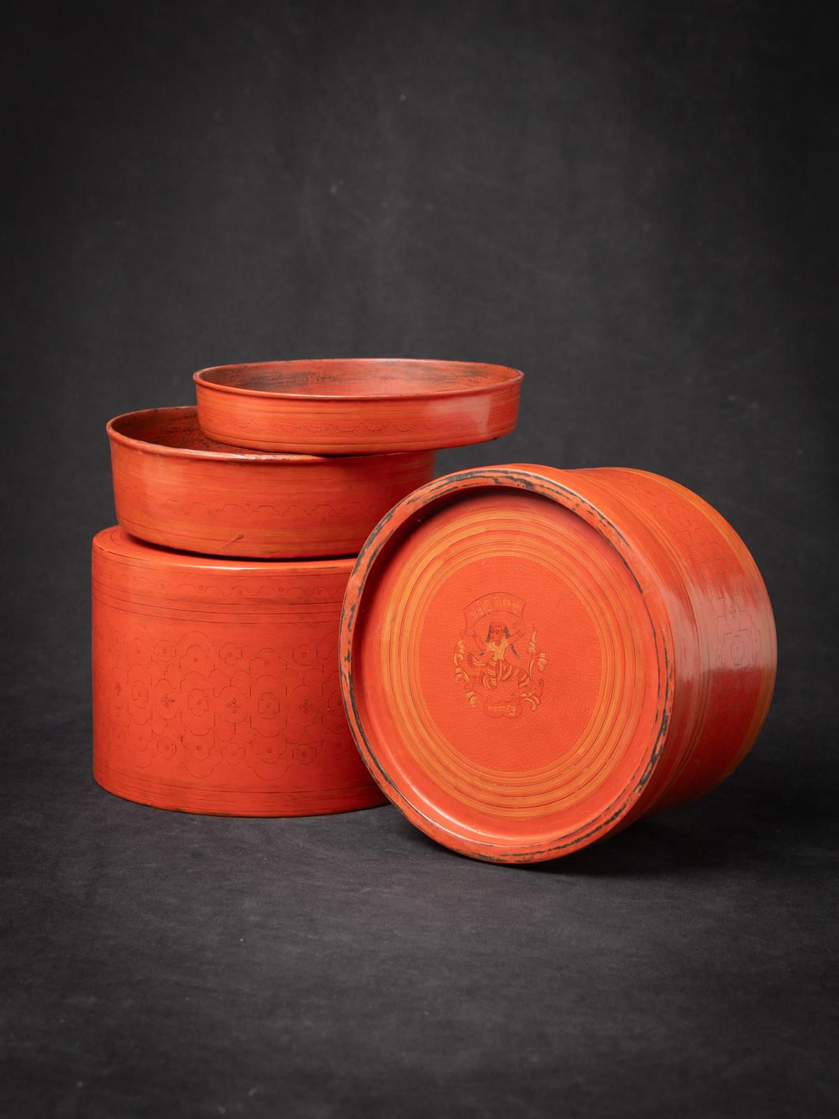 Début du 20e siècle Ancienne boîte en laque de bétel en Birmanie en vente 3