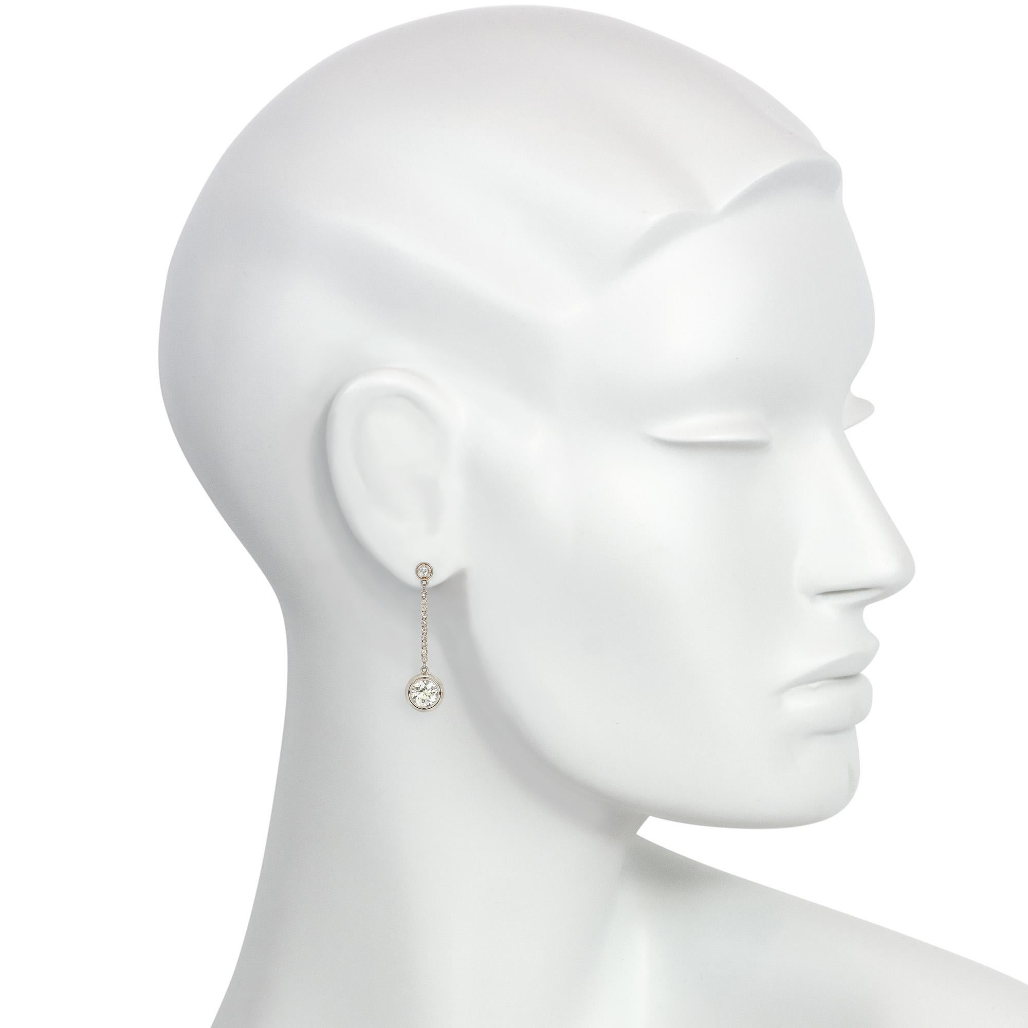 Early 20th Century Old European Cut Diamond and Platinum Pendant Earrings In Good Condition For Sale In New York, NY