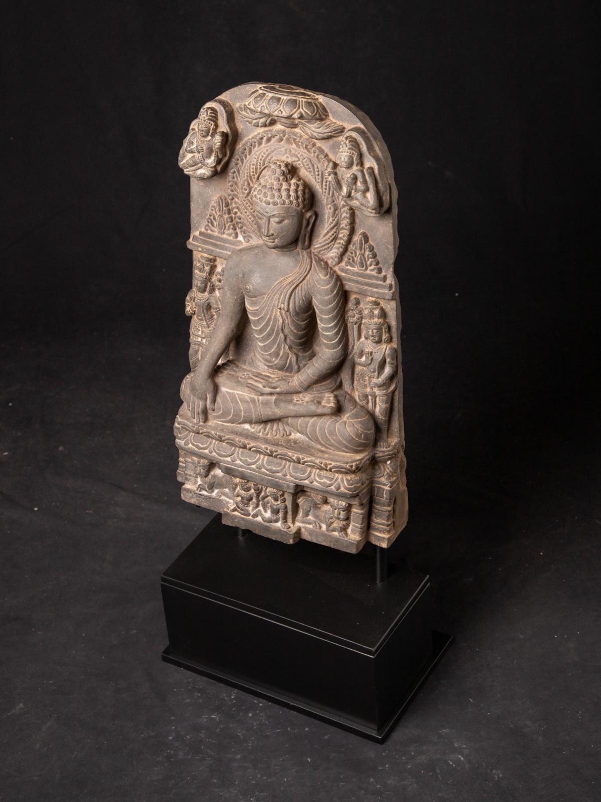 Early 20th century old Indian stone Buddha panel in Pala style  4