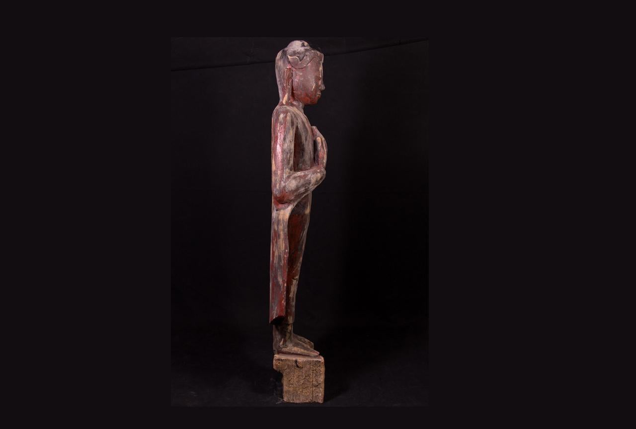 Early 20th century Old wooden Buddha statue from Burma For Sale 4