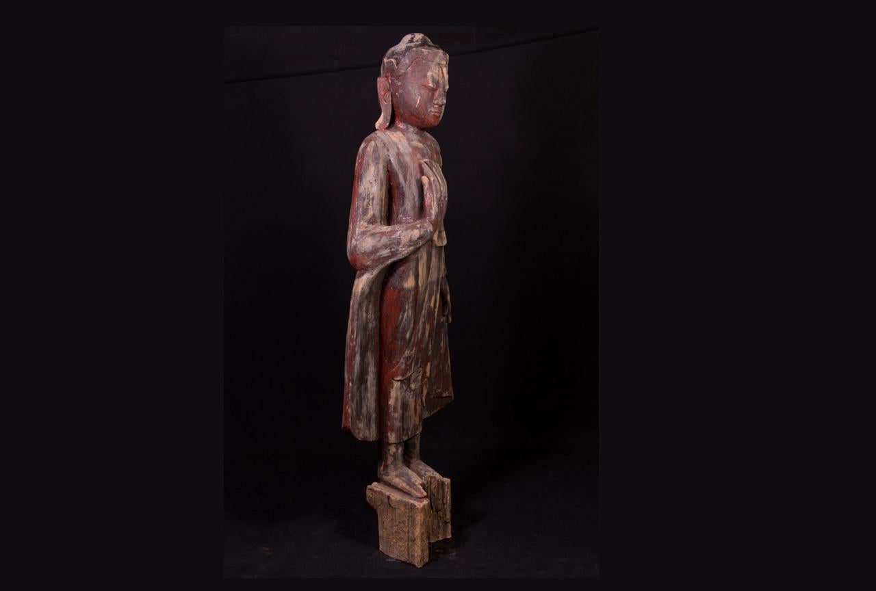 Early 20th century Old wooden Buddha statue from Burma For Sale 5