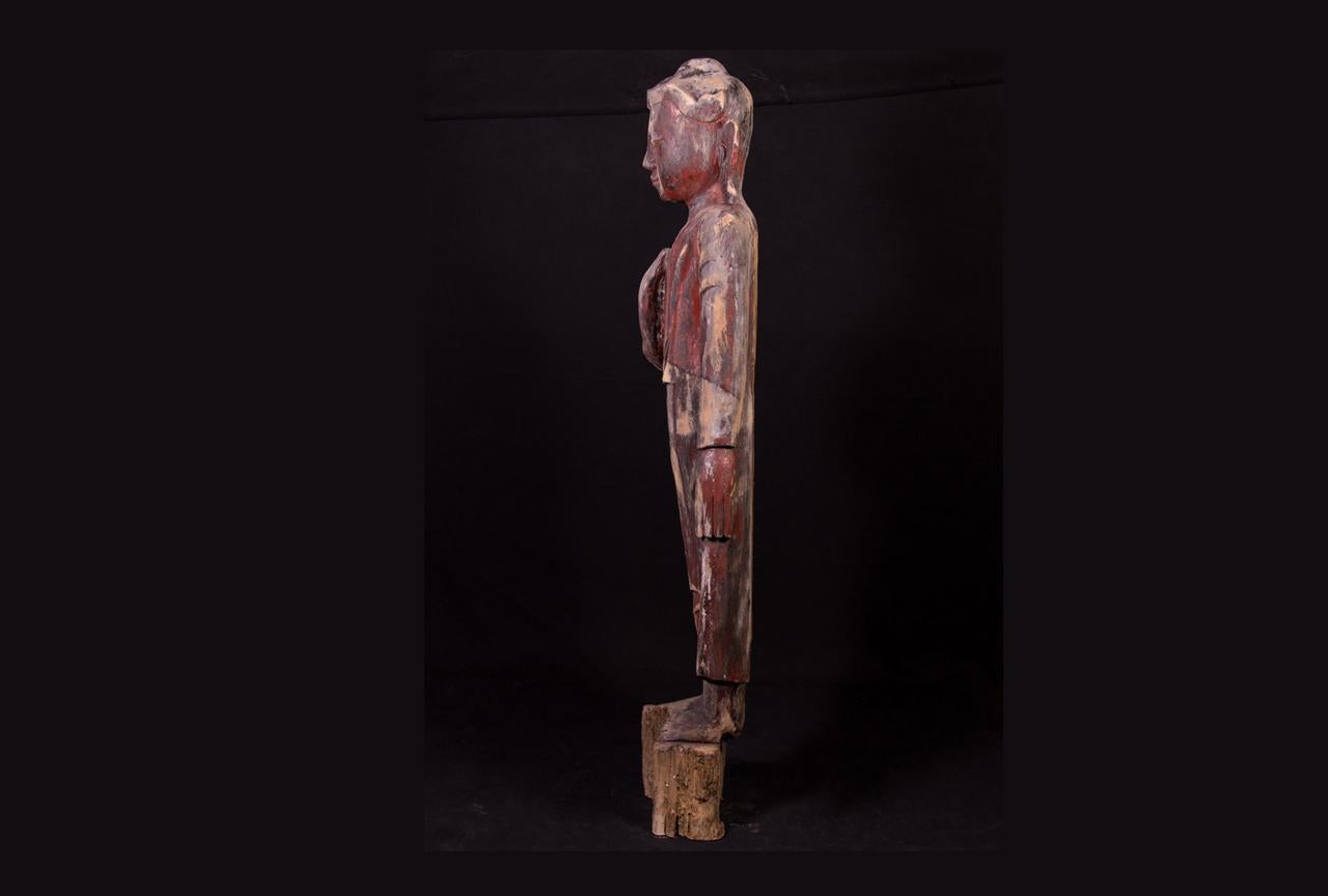 Early 20th century Old wooden Buddha statue from Burma For Sale 2