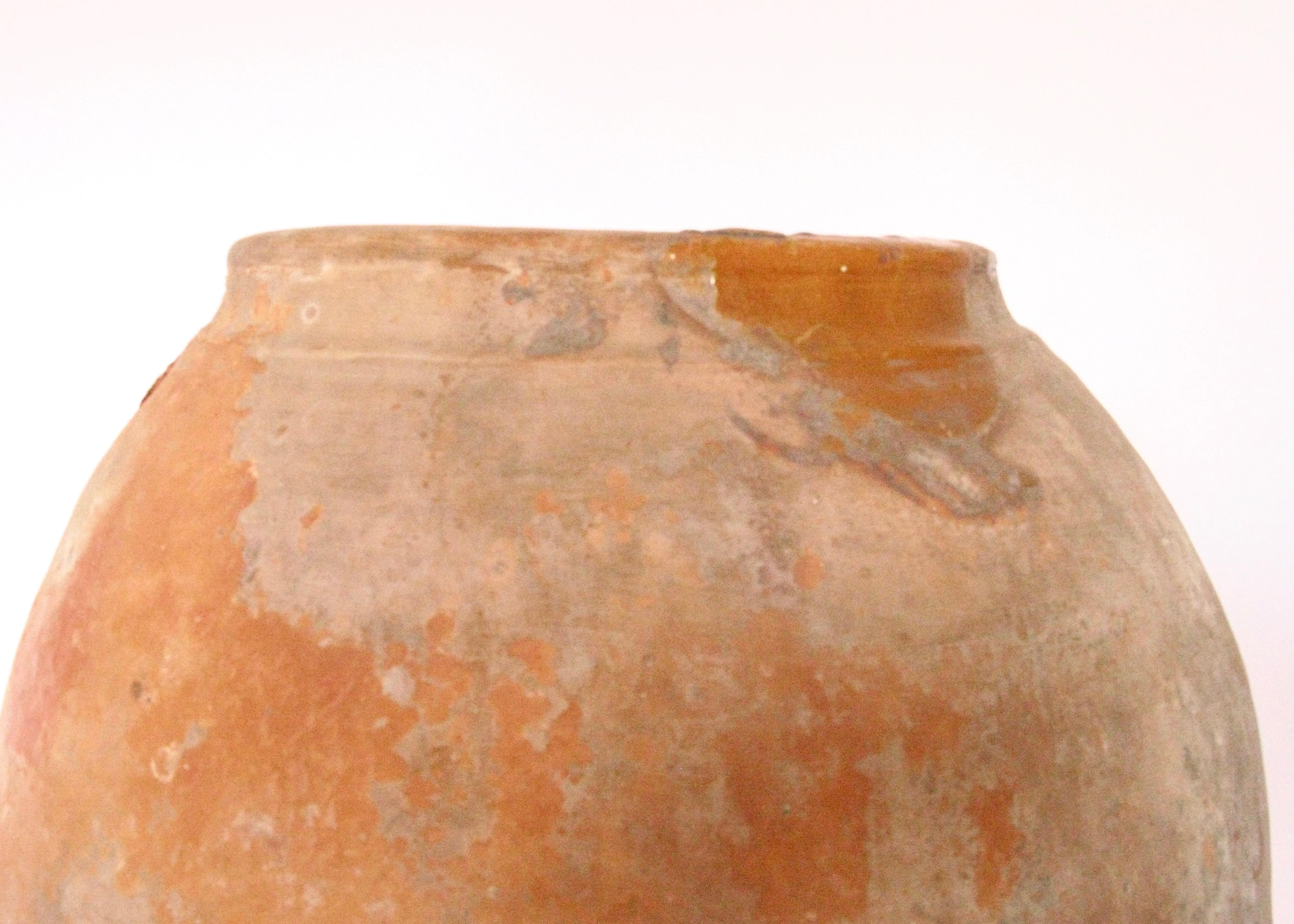 Spanish Colonial Early 20th Century Olive Pot from Spain, Stone Rose Color Terracotta, Original