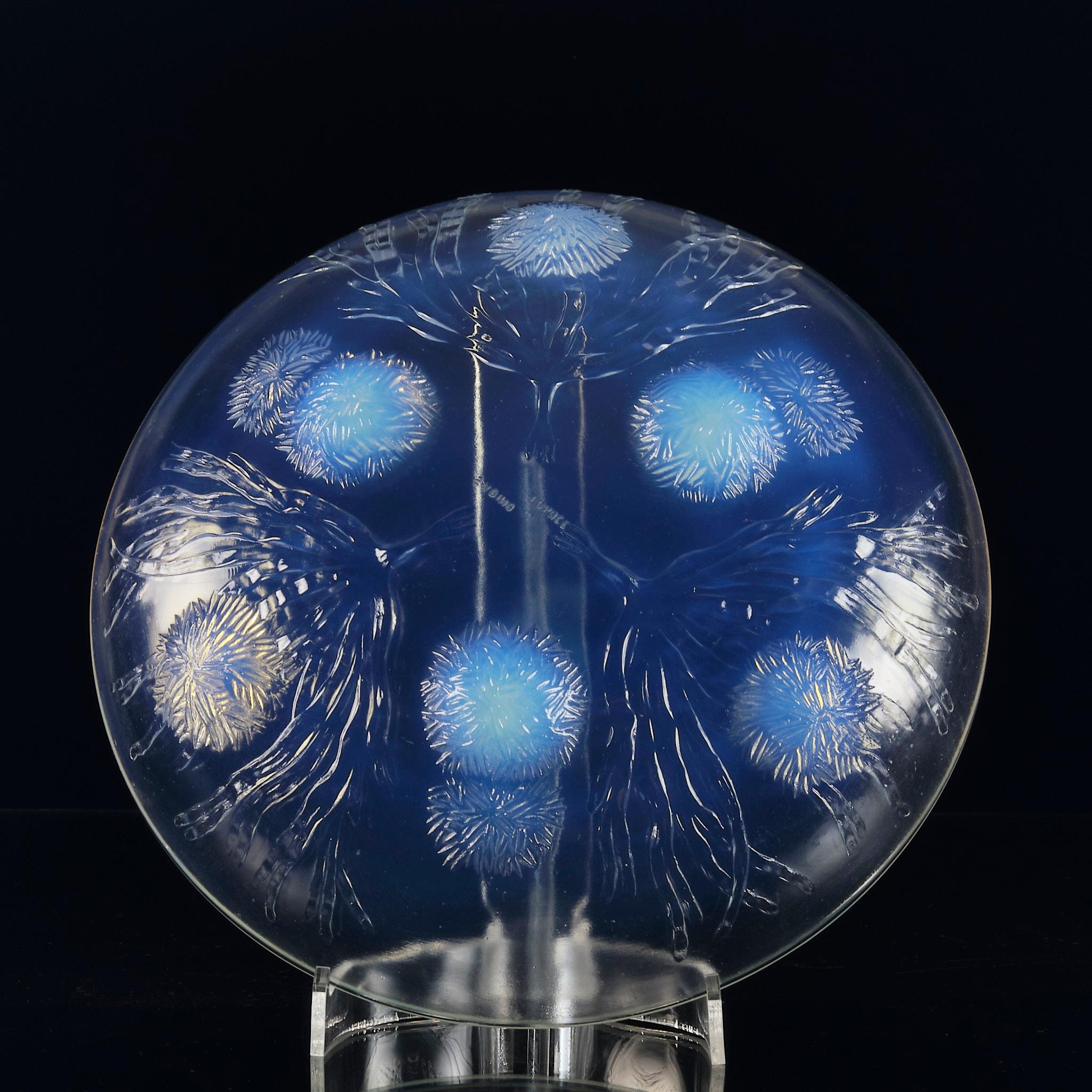French Early 20th Century Opalescent Glass 