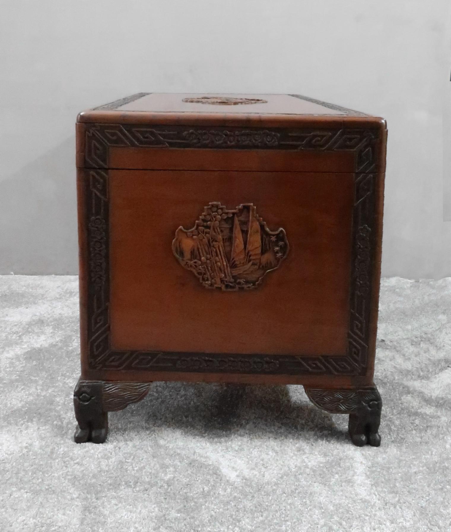 Early 20th Century Oriental Camphor Wood and Teak Chest 5