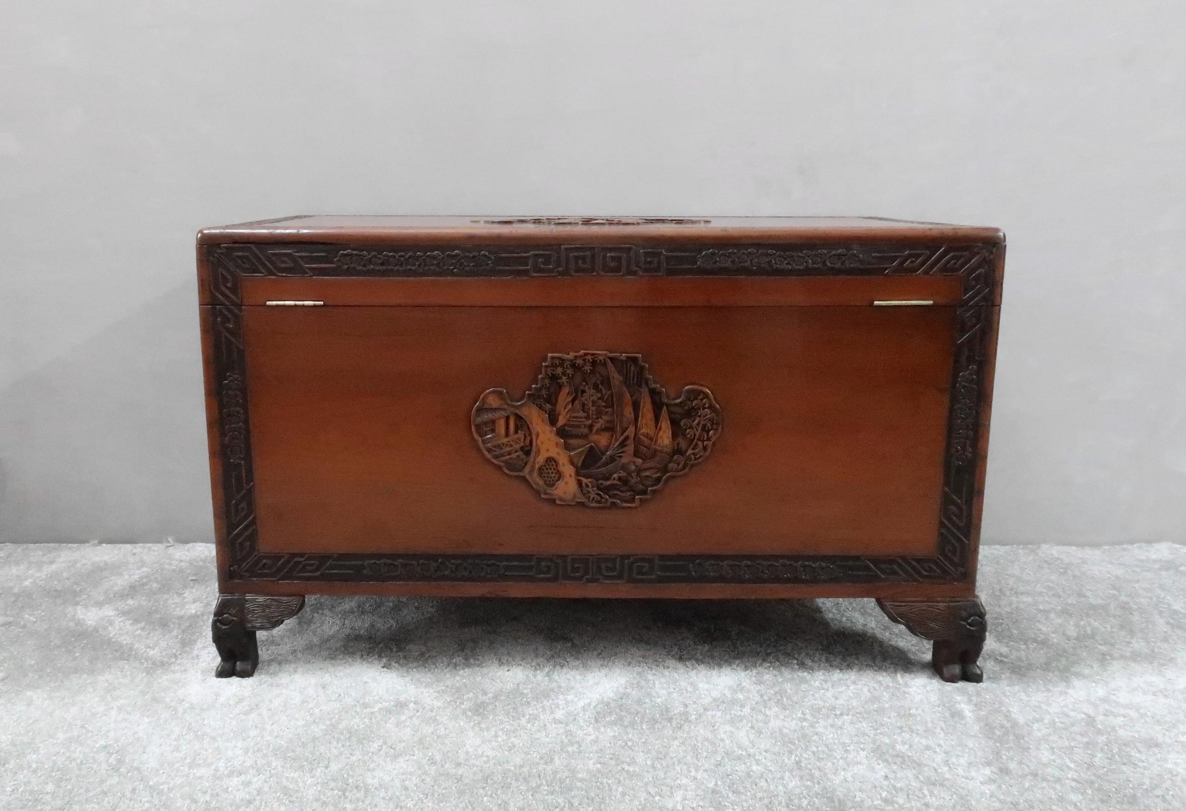 Early 20th Century Oriental Camphor Wood and Teak Chest 4