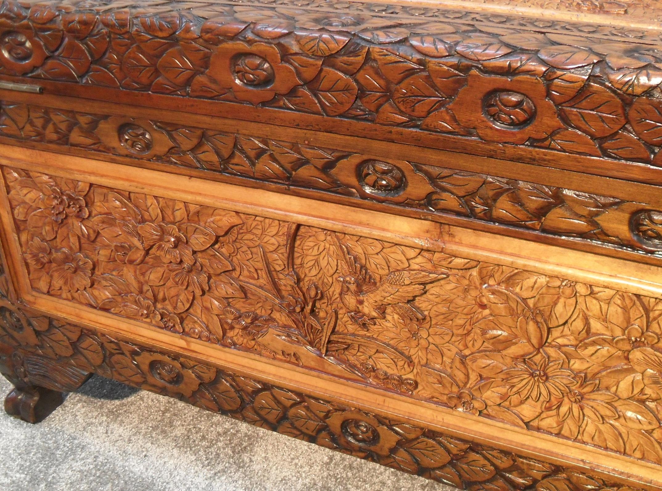 Early 20th Century Oriental Carved Camphor Wood Chest 4