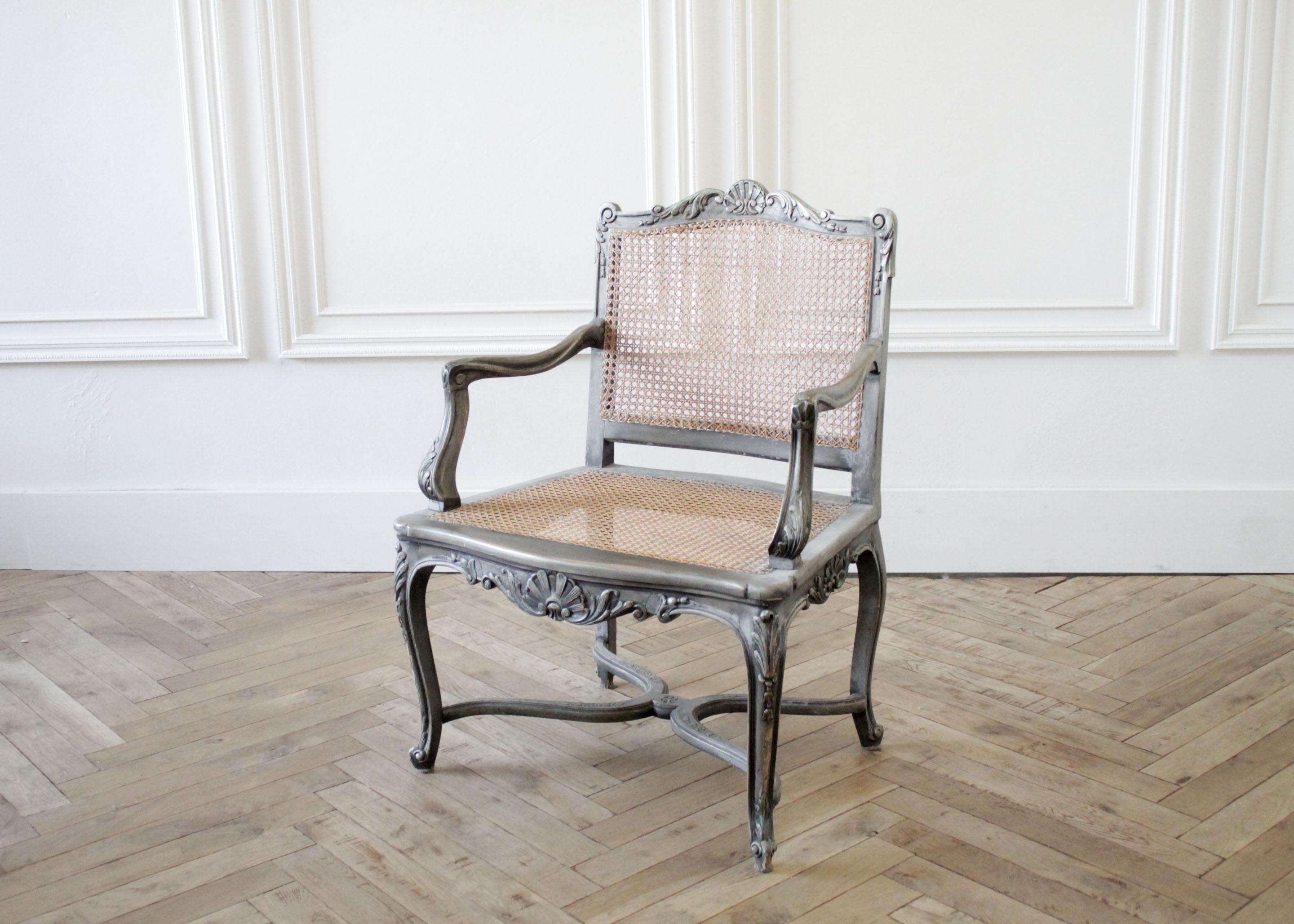 Early 20th Century Original Painted French Fauteuil with Irish Linen Cushion 10