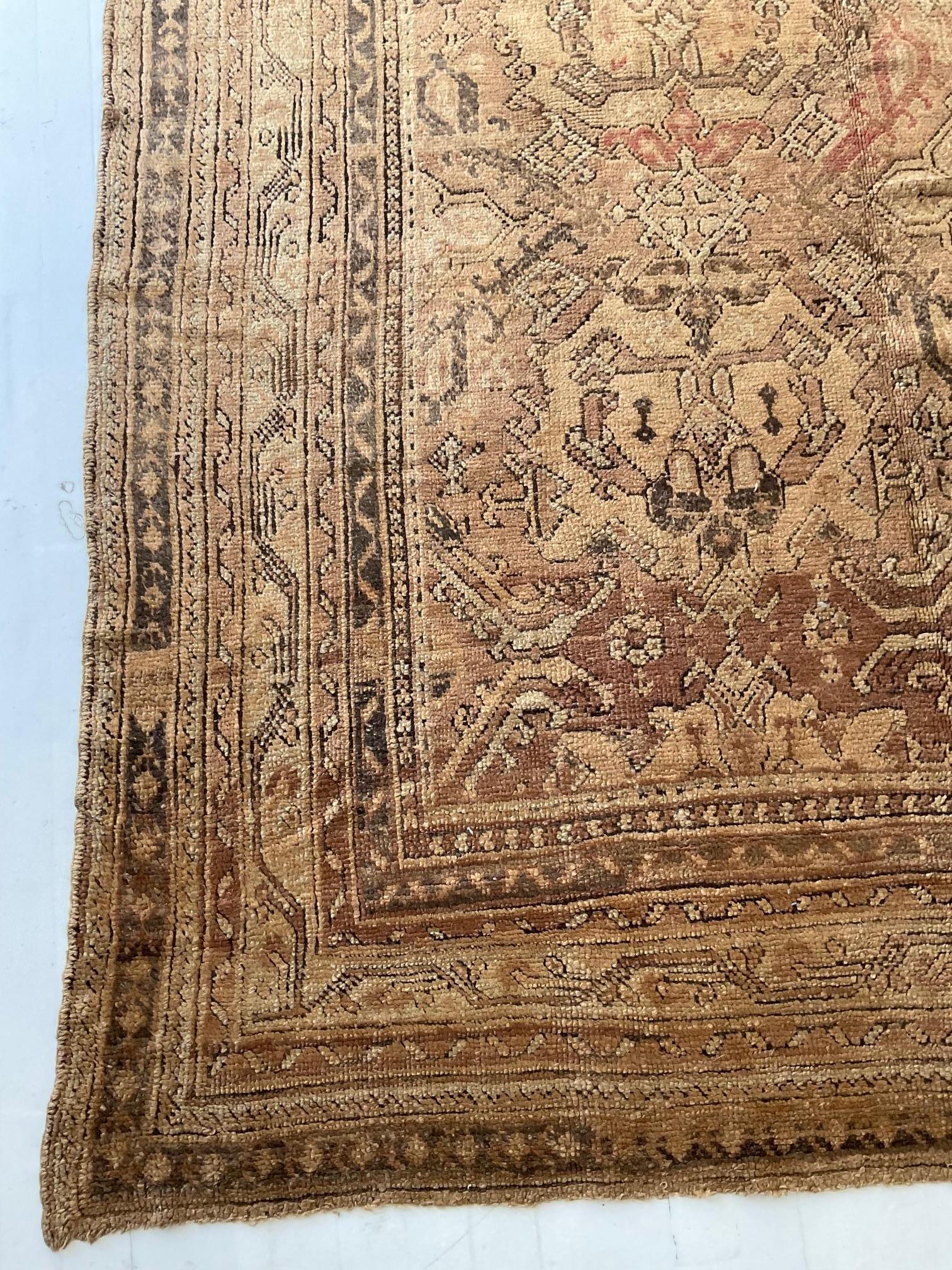 Early 20th Century Oushak Brown Handmade Wool Rug For Sale 4