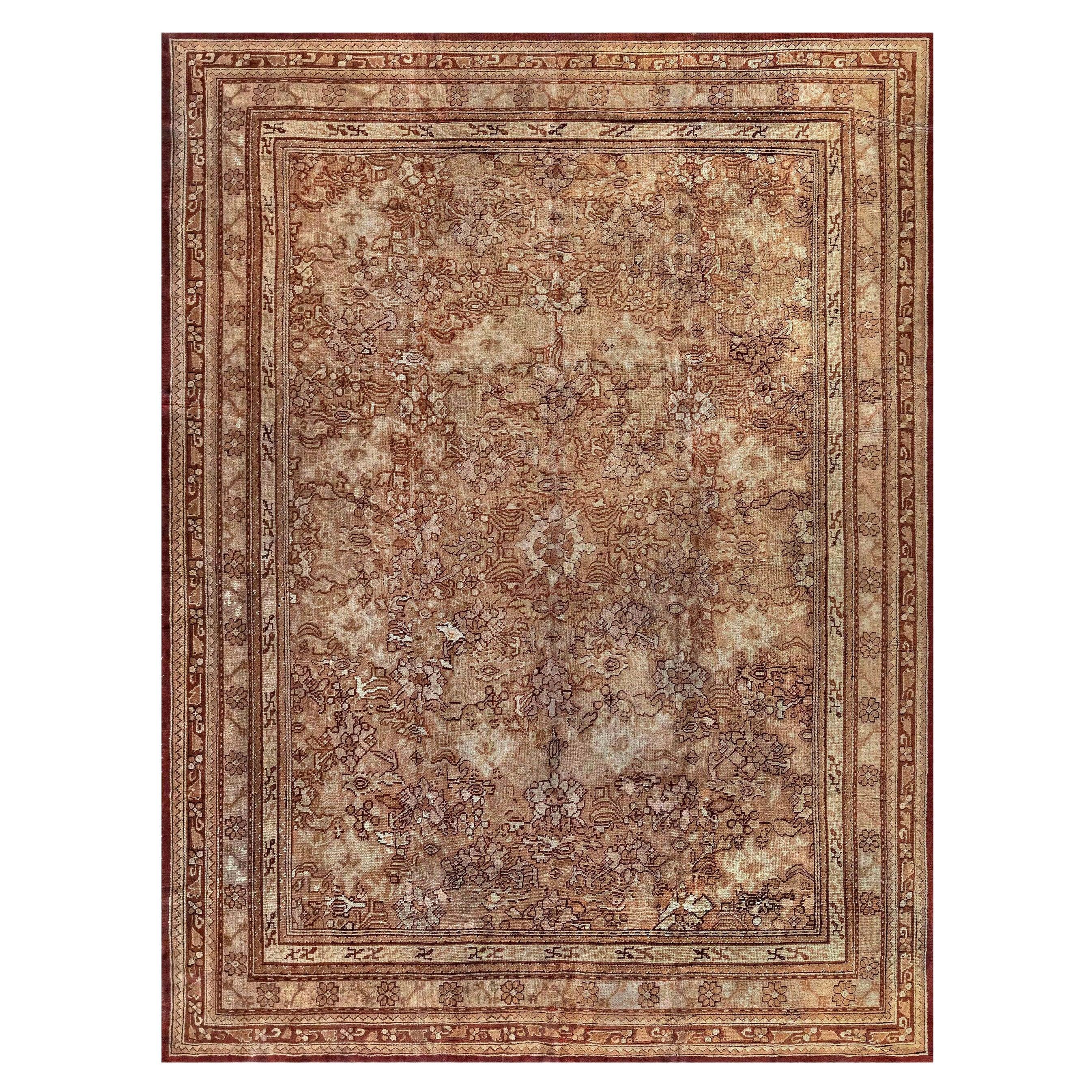Early 20th Century Oushak Handmade Wool Rug For Sale