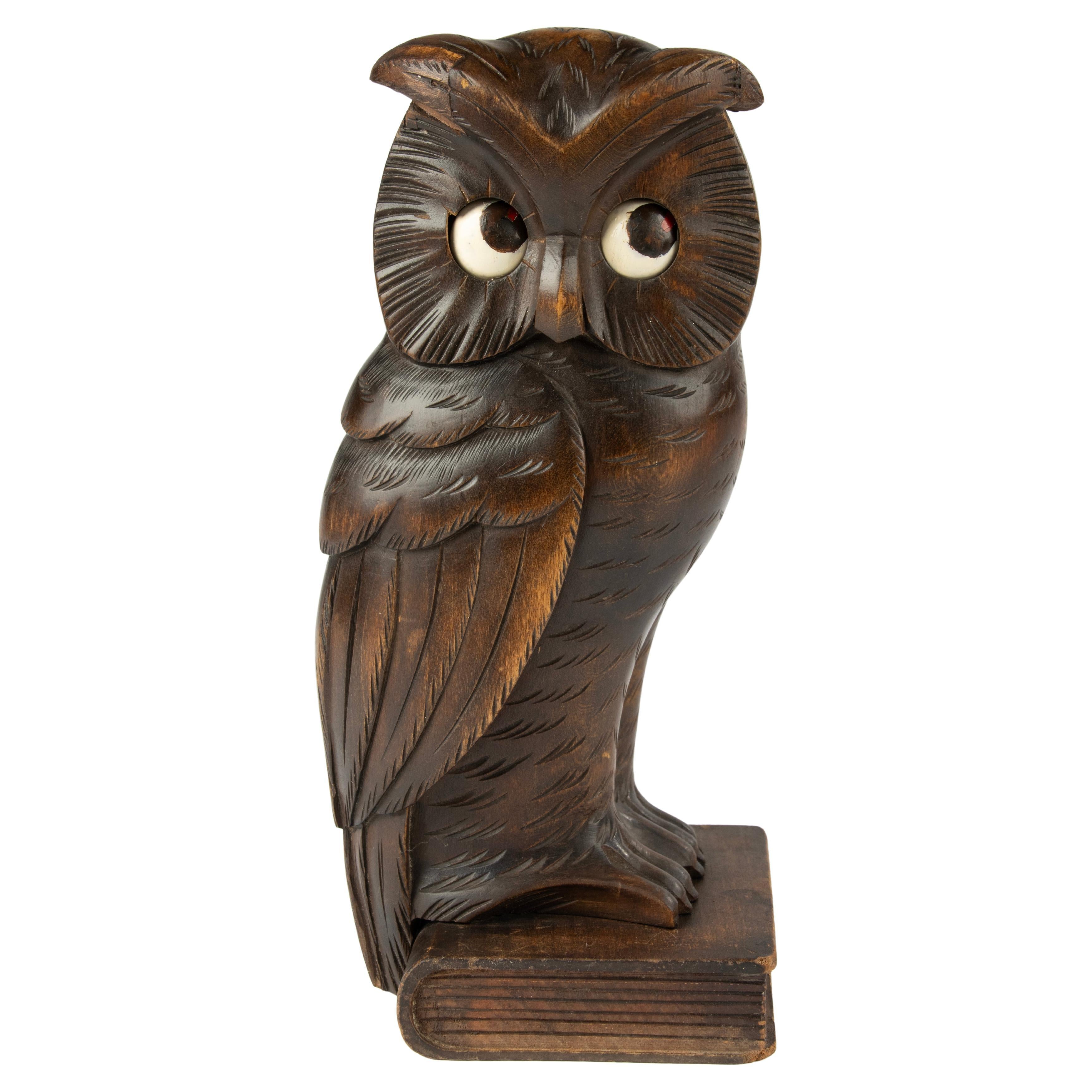 Early 20th Century Owl Clock – Black Forest – Carved Wood – Rolling Eyes For Sale