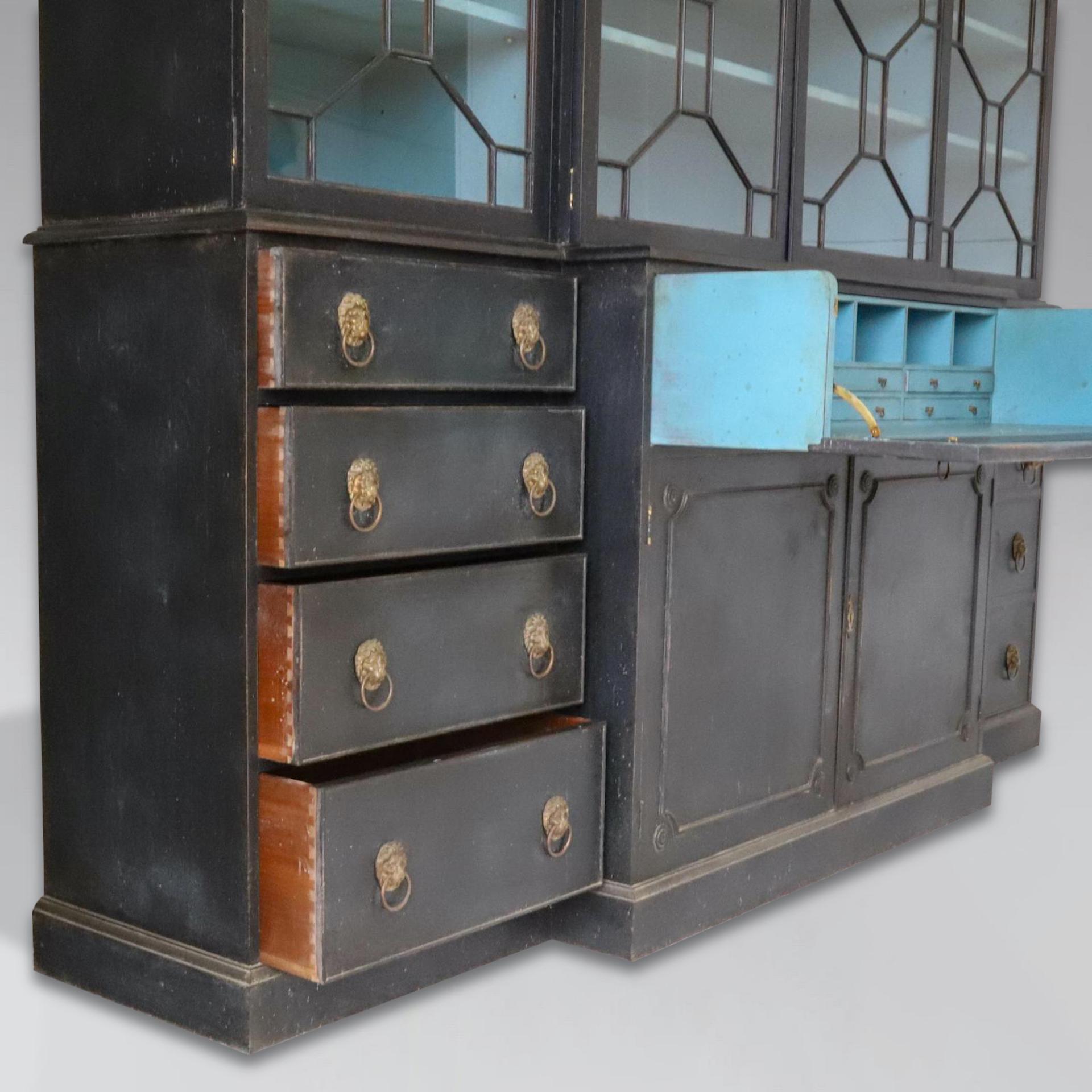 Early 20th Century Painted 4 Door Secretaire Breakfront Library Bookcase In Good Condition For Sale In Petworth,West Sussex, GB
