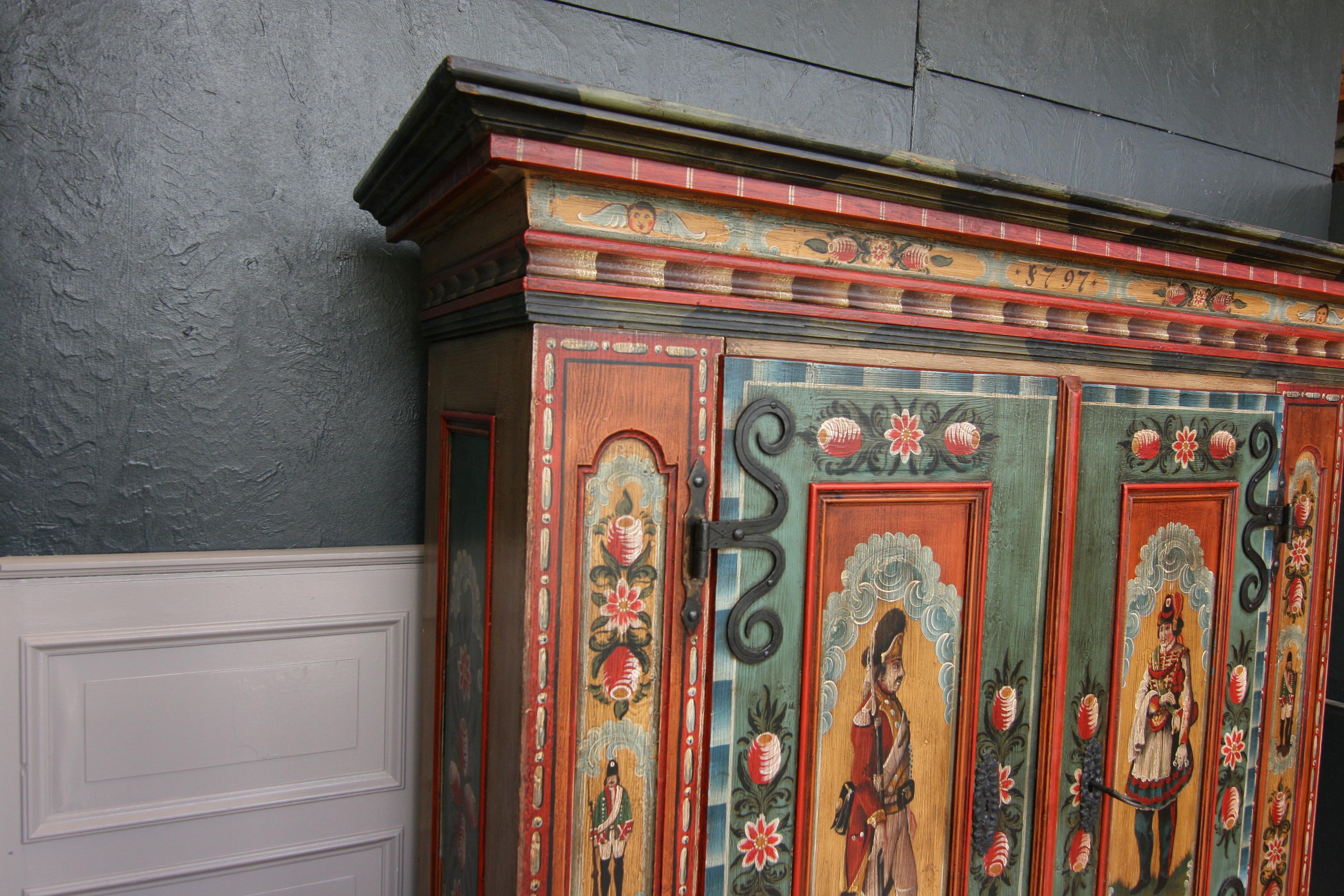 Early 20th Century Painted Armoire 12