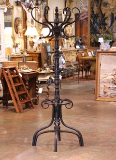 Frühes 20. Jahrhundert Gemaltes Bugholz Drehbarer "Perroquet" Kleiderständer Thonet Stil