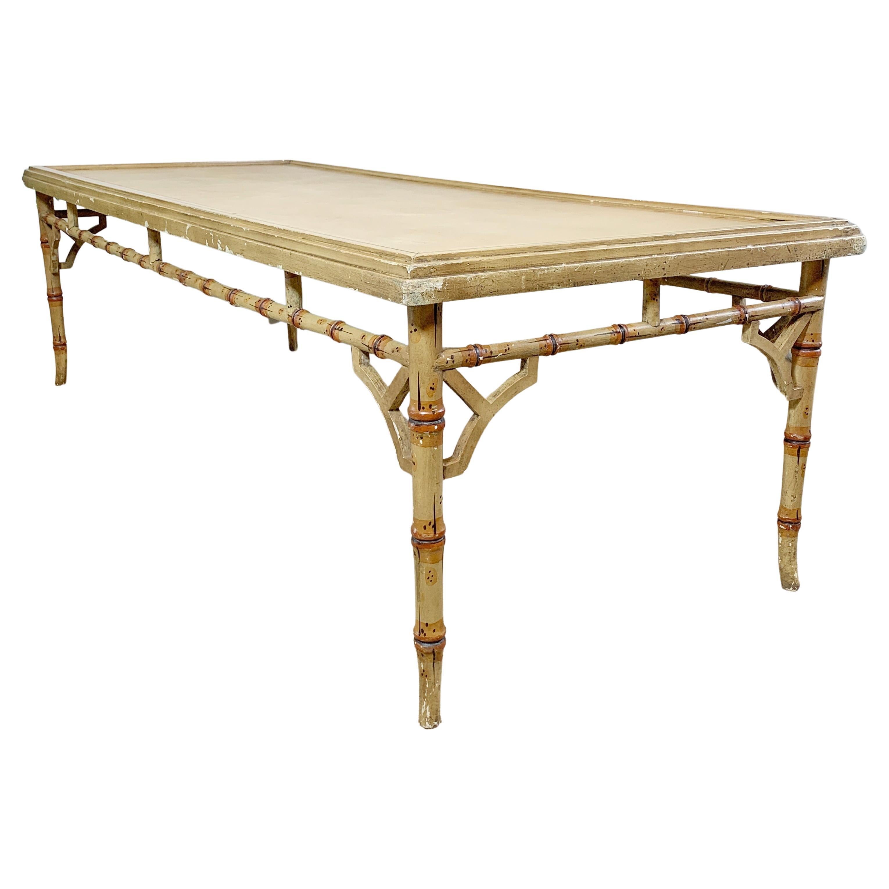  Bemalter Bambus-Mitteltisch im Chippendale-Stil des frühen 20. Jahrhunderts