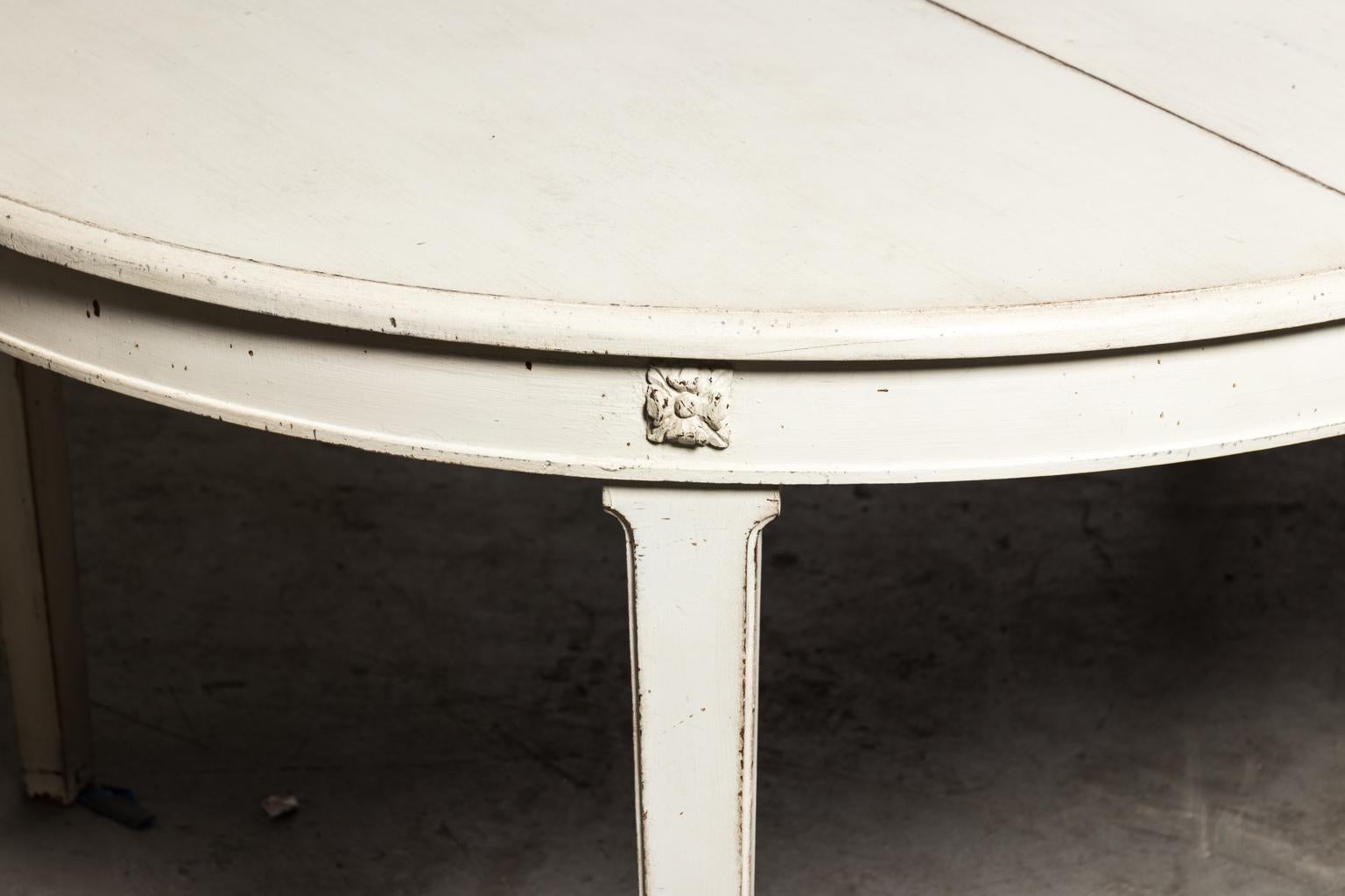 Early 20th Century Painted Gustavian Style Extension Table 7