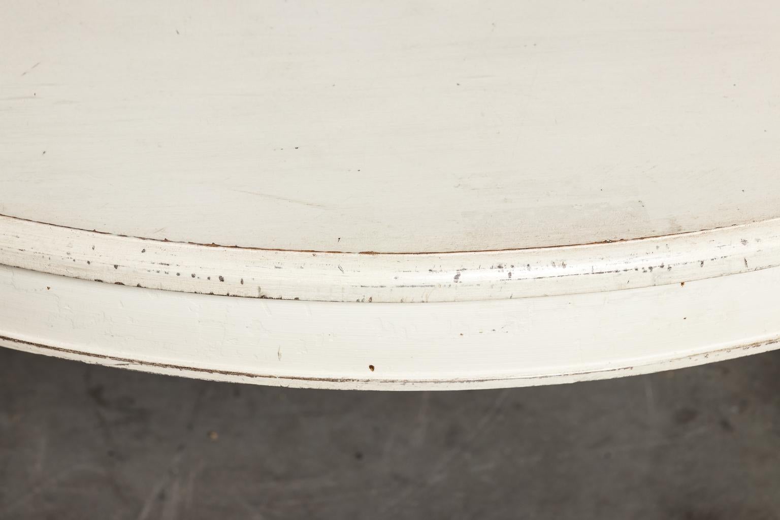Early 20th Century Painted Gustavian Style Extension Table 11