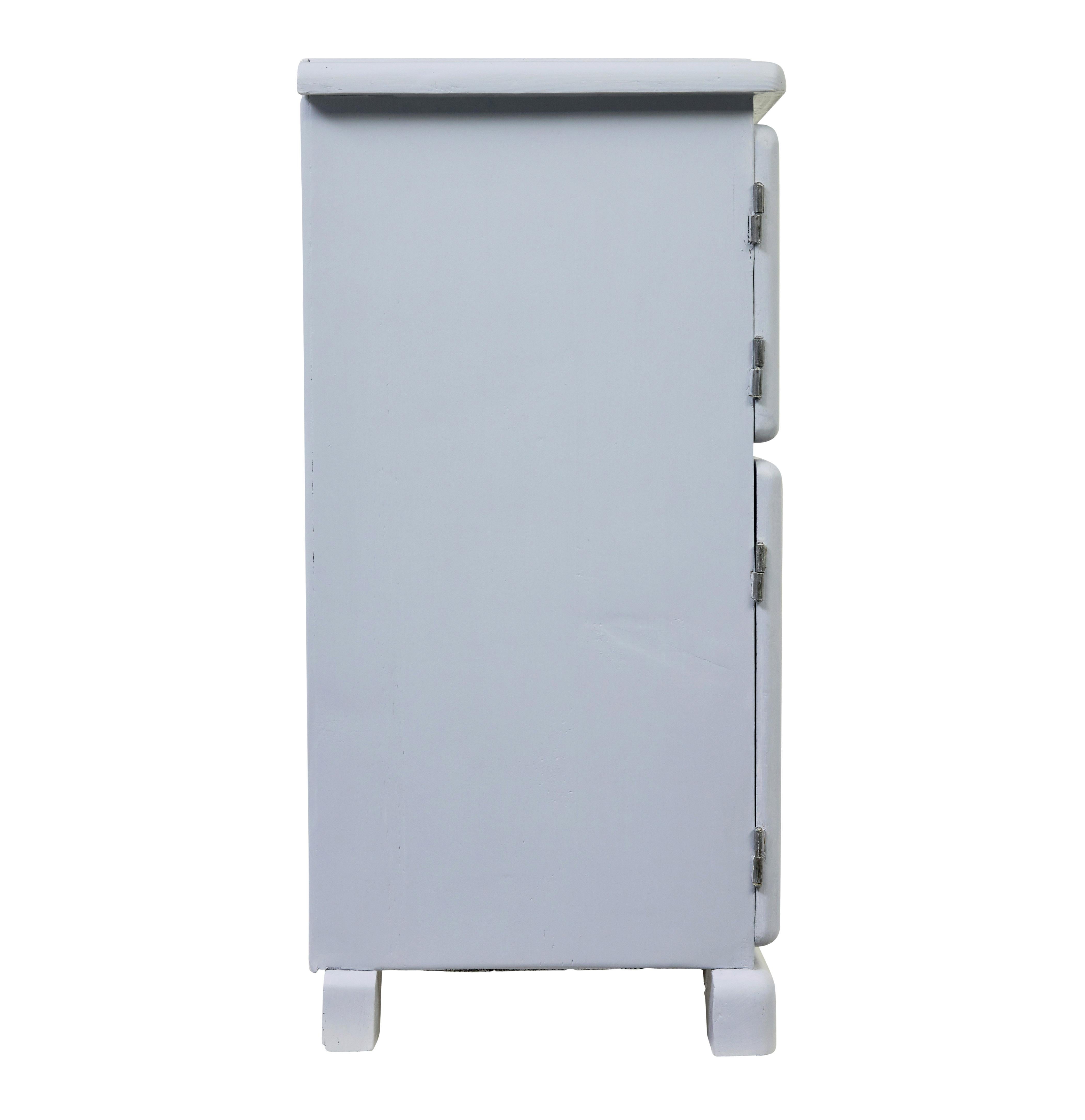 XX secolo Credenza in pino dipinto a mano dei primi del Novecento in vendita