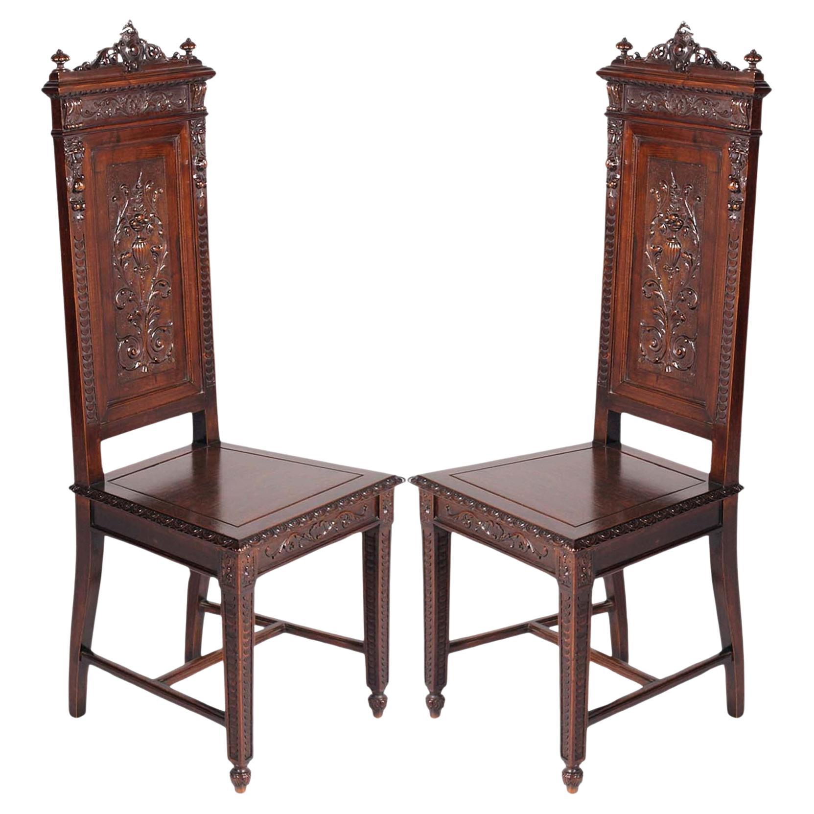 Paar eklektische Venedig-Stühle aus Nussbaum von Testolini Frères aus dem frühen 20.