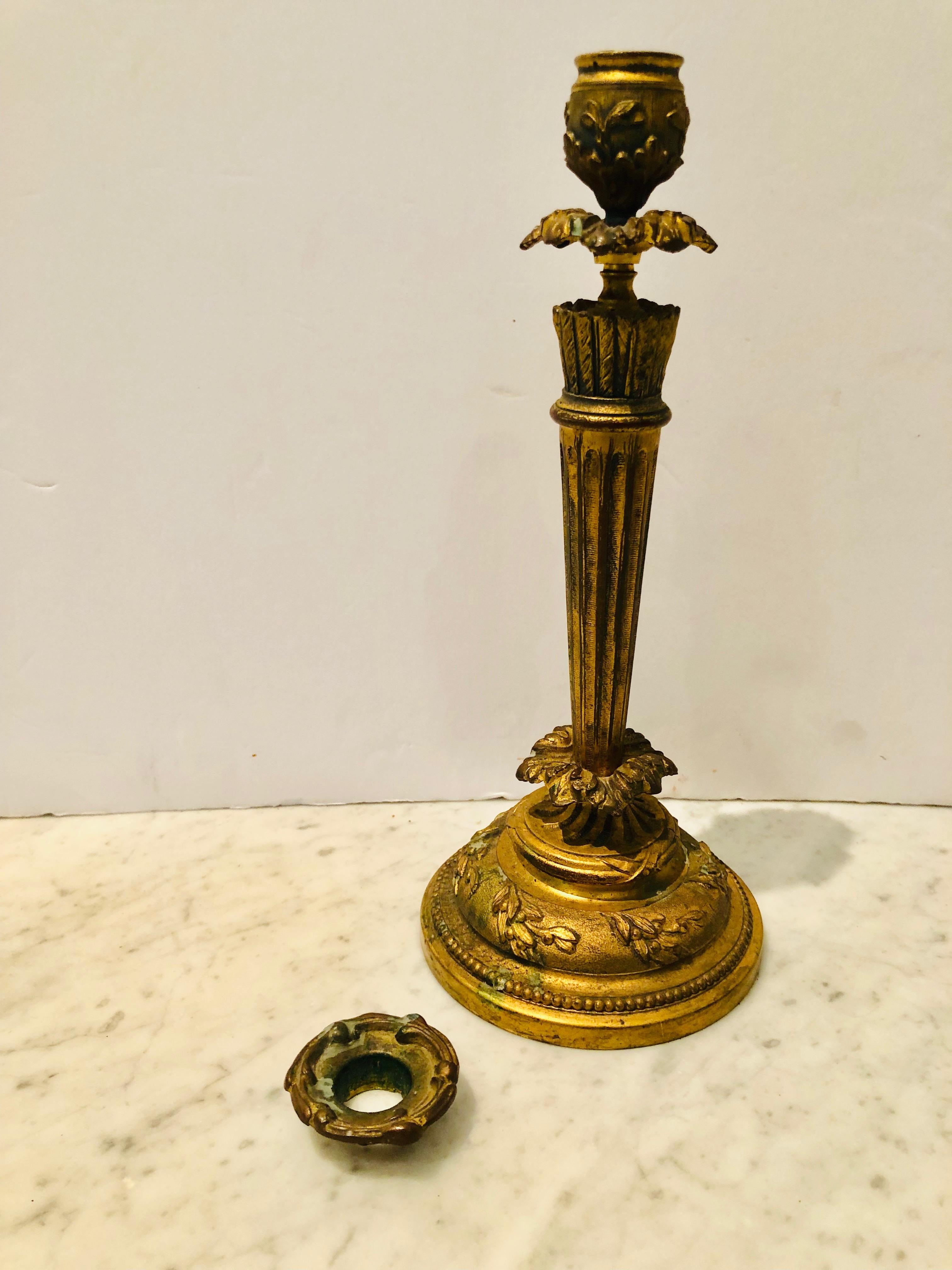 Early 20th Century Pair of Antique Bronze Candlesticks For Sale 4