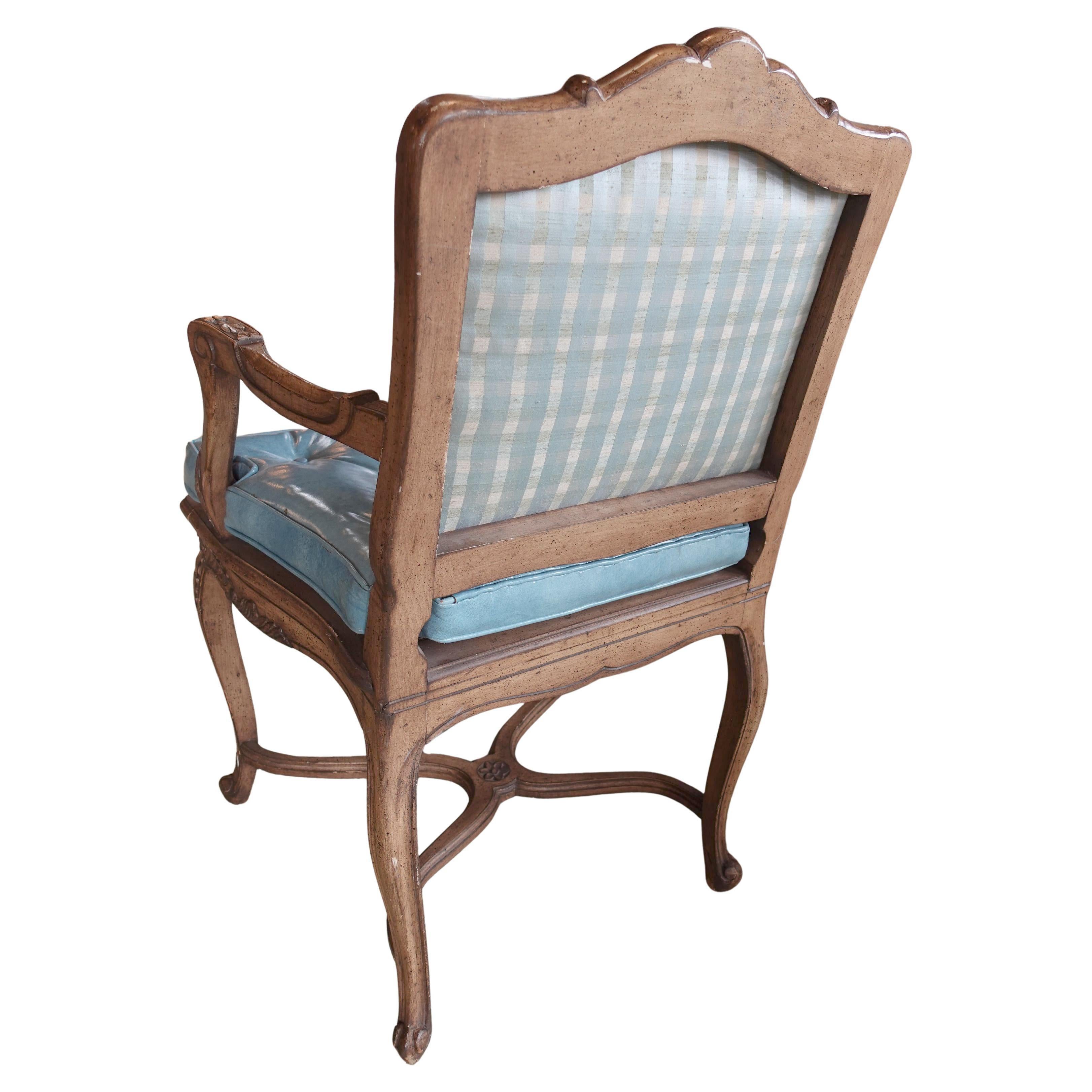 Early 20th century Pair of Blue Naugahyde Louis XV style Chairs en vente 1
