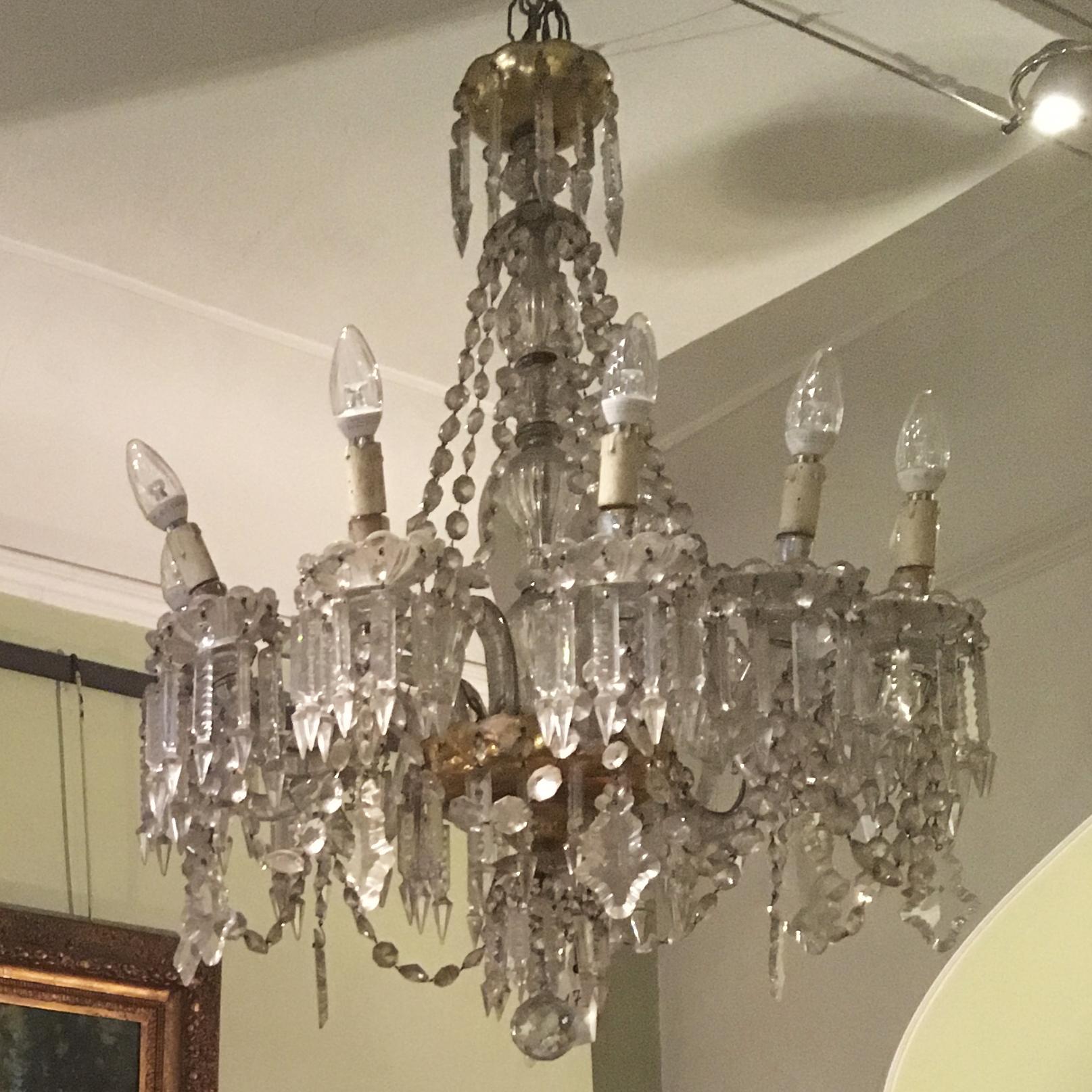Italian Early 20th Century Pair of Bohemian Crystal Ten-Light Chandeliers For Sale