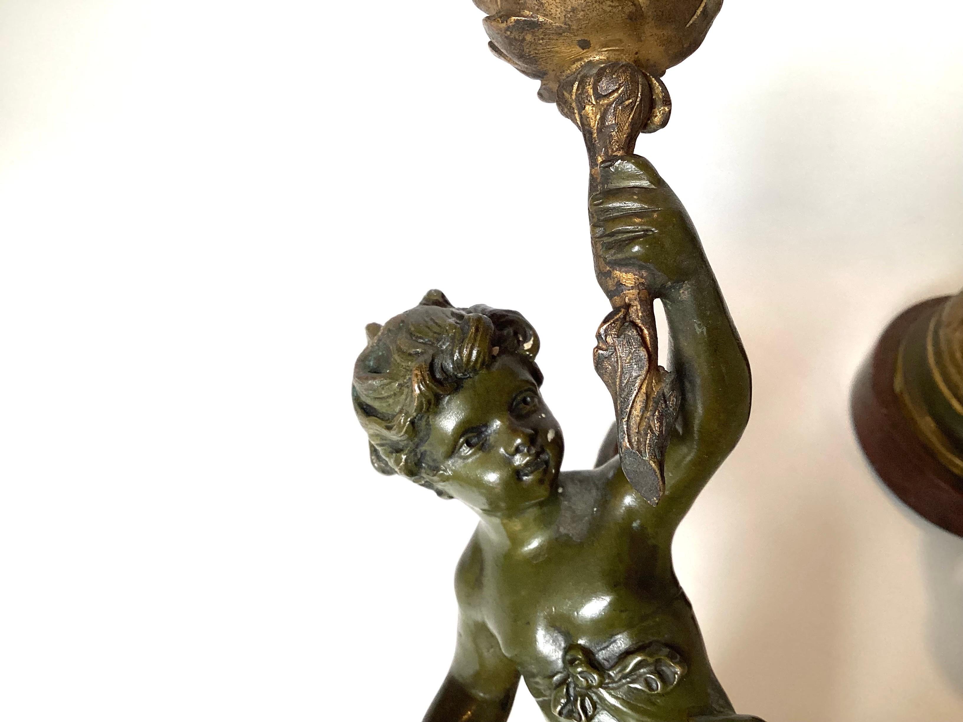 Early 20th Century Pair Of Bronze Cherub Candlesticks For Sale 4