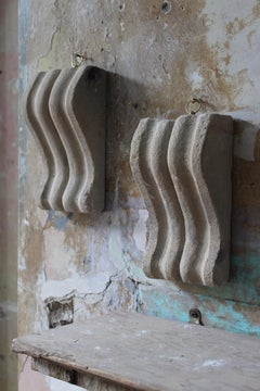 Anfang des 20. Jahrhunderts Paar geschnitzte architektonische Elemente aus Stein Kragsteine