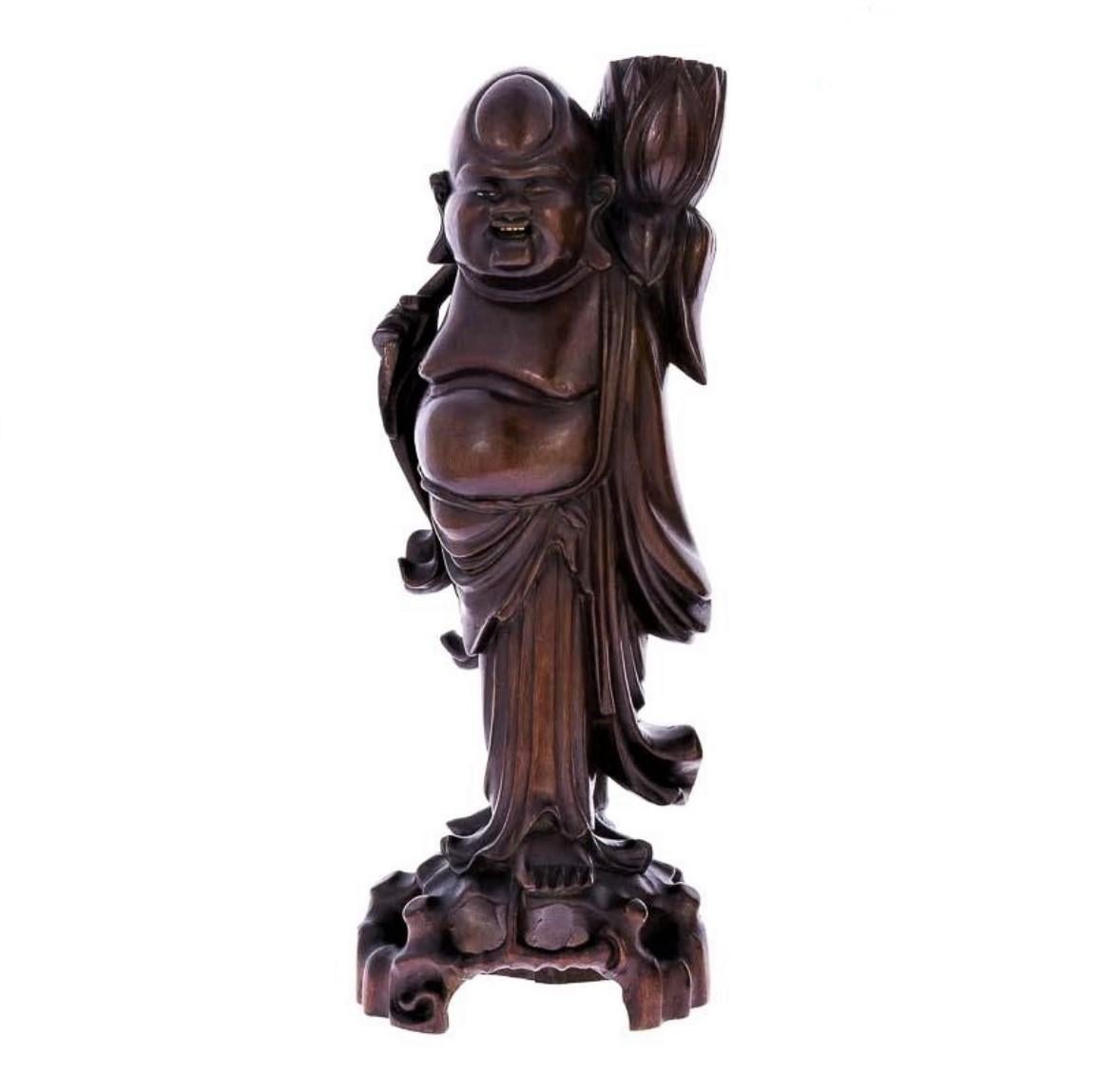 Paire de bougeoirs Bouddha en bois de tamarin sculpté du début du 20e siècle Bon état - En vente à Frankfurt am Main, DE