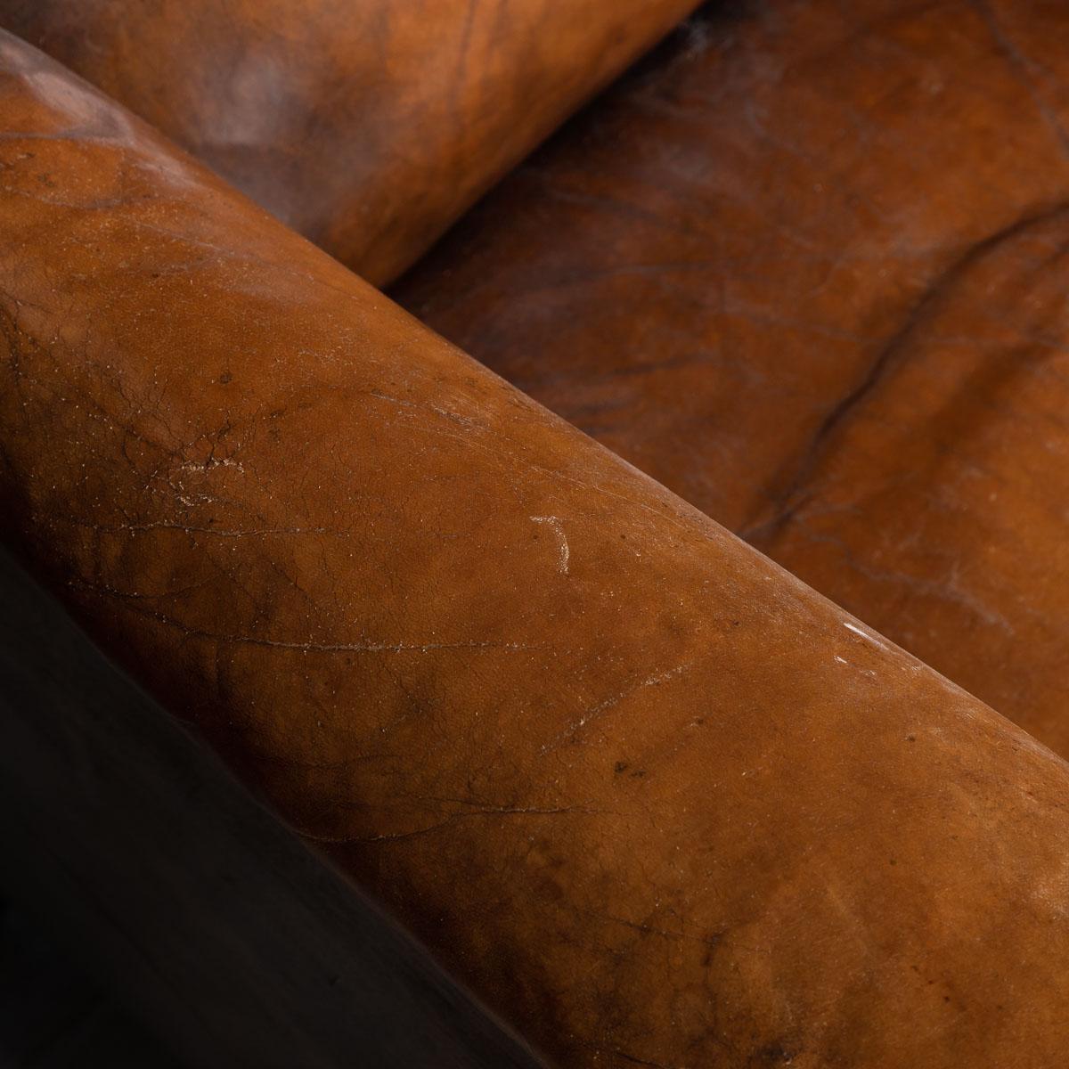 Early 20th Century Pair of Dutch Leather Wing Back Armchairs, circa 1900 11