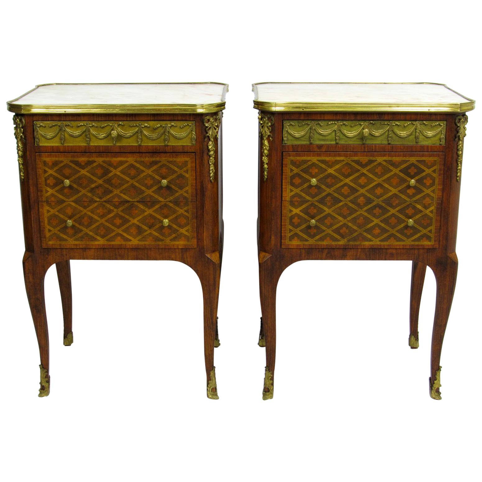 Early 20th Century Pair of French Commodes For Sale
