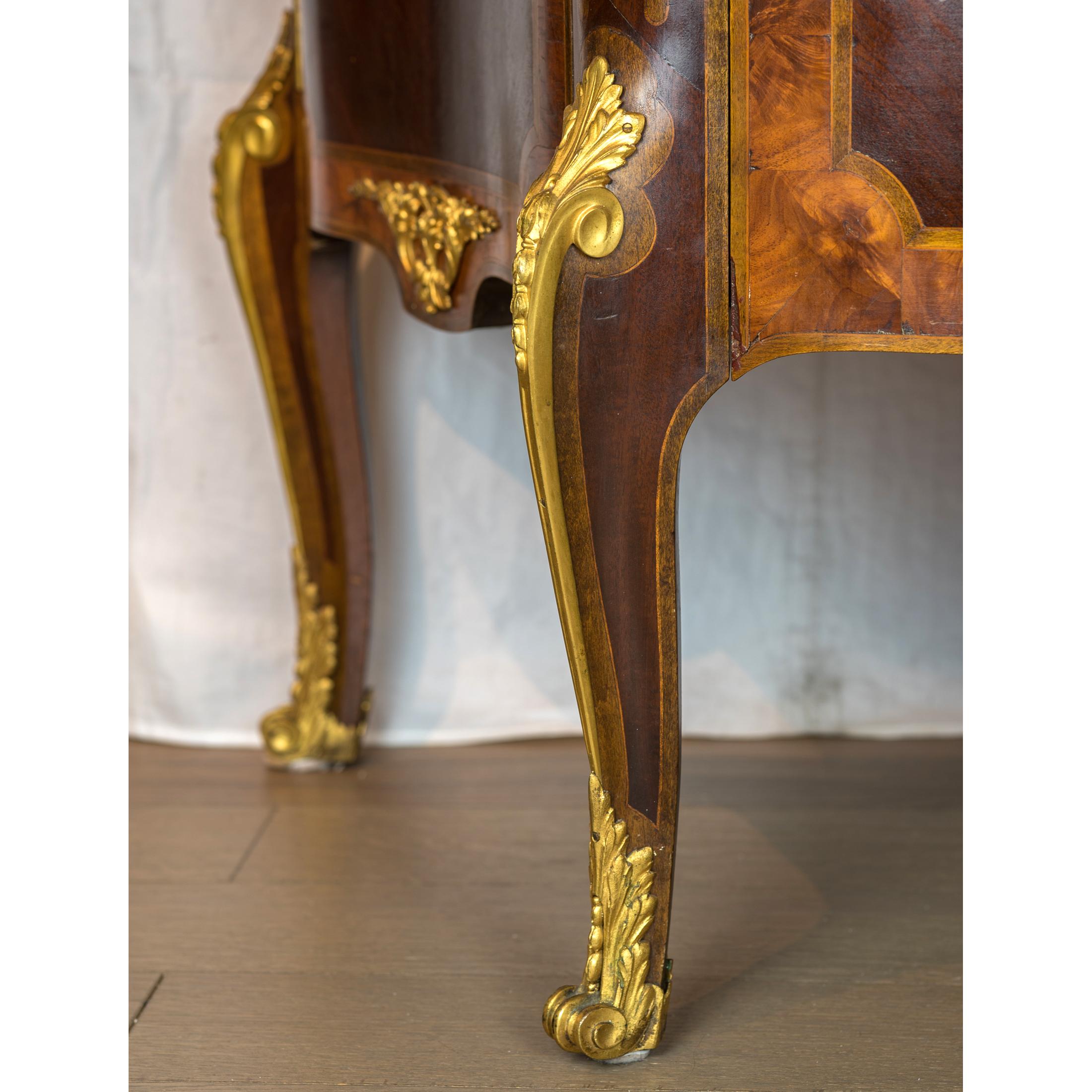 Pair of Gilt Bronze-Mounted Tulipwood and Amaranth Marble-Top Commode For Sale 6