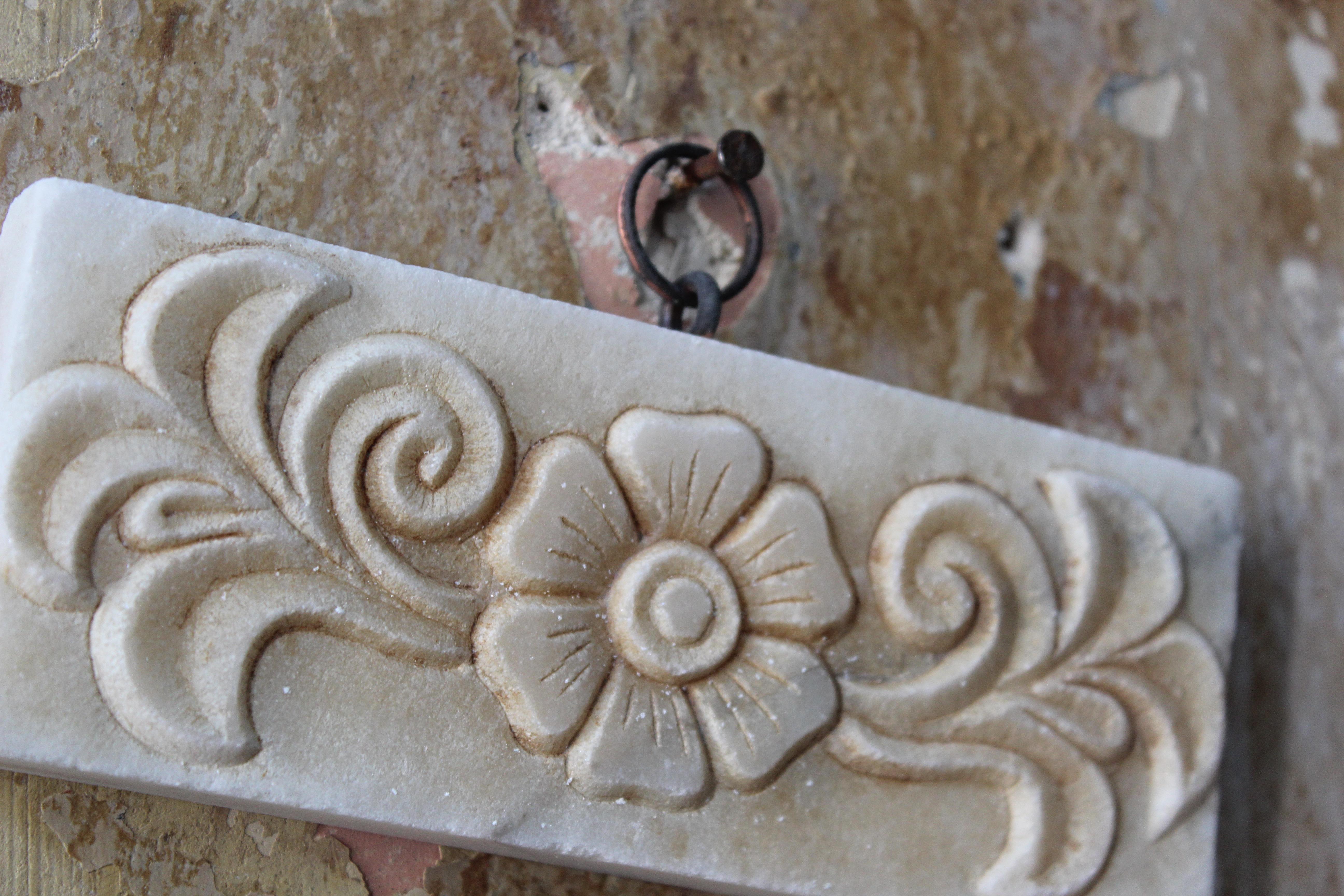 Early 20th Century Pair of Marble Architectural Decorative Elements For Sale 2