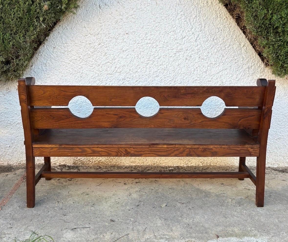 Pareja De Bancos Españoles De Madera Maciza De Principios Del Siglo XX Hechos A Mano principios del siglo XX en venta