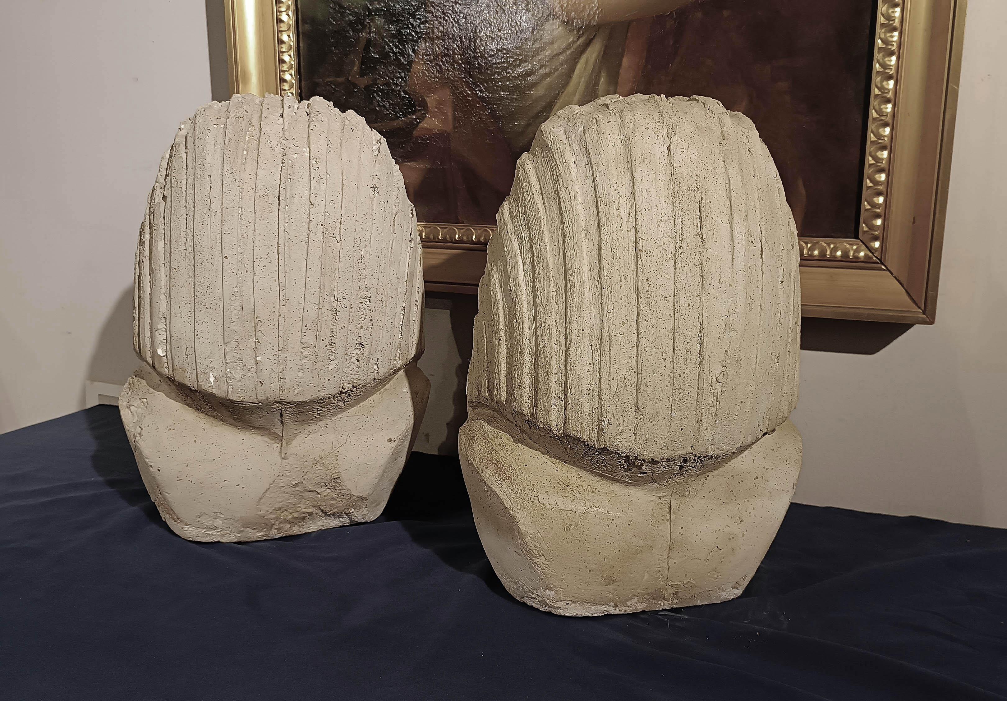 EARLY 20th CENTURY PAIR OF STUCCO SPHINXES For Sale 1