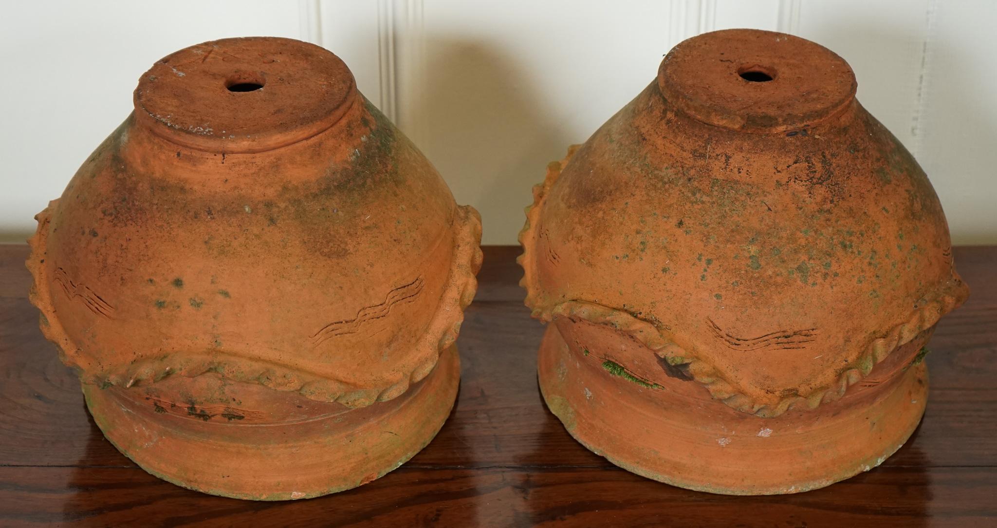 EARLY 20TH CENTURY PAIR OF TERRACOTTA PLANTERS POTS j1 4