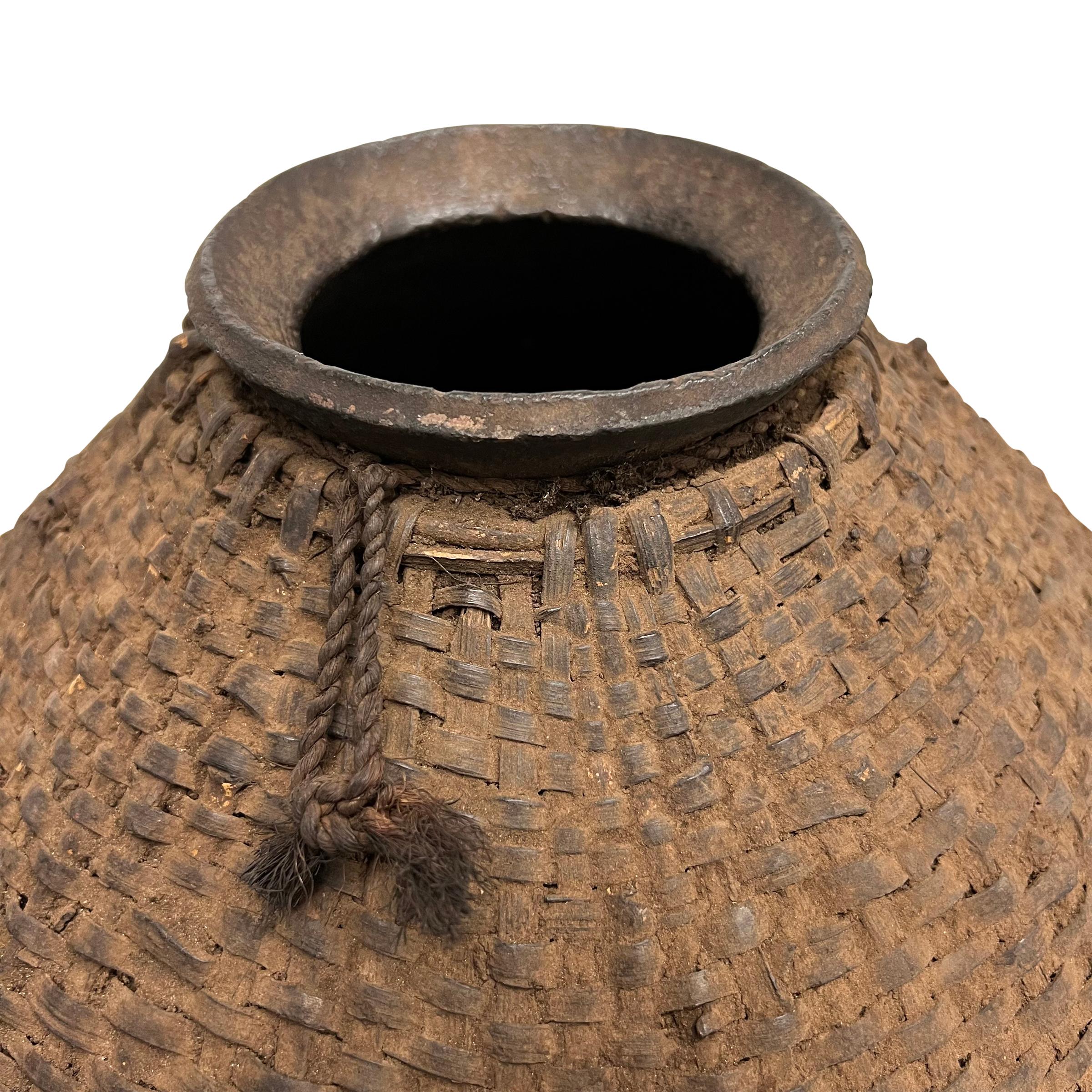 Céramique Vase à vin en palme du début du 20e siècle en vente