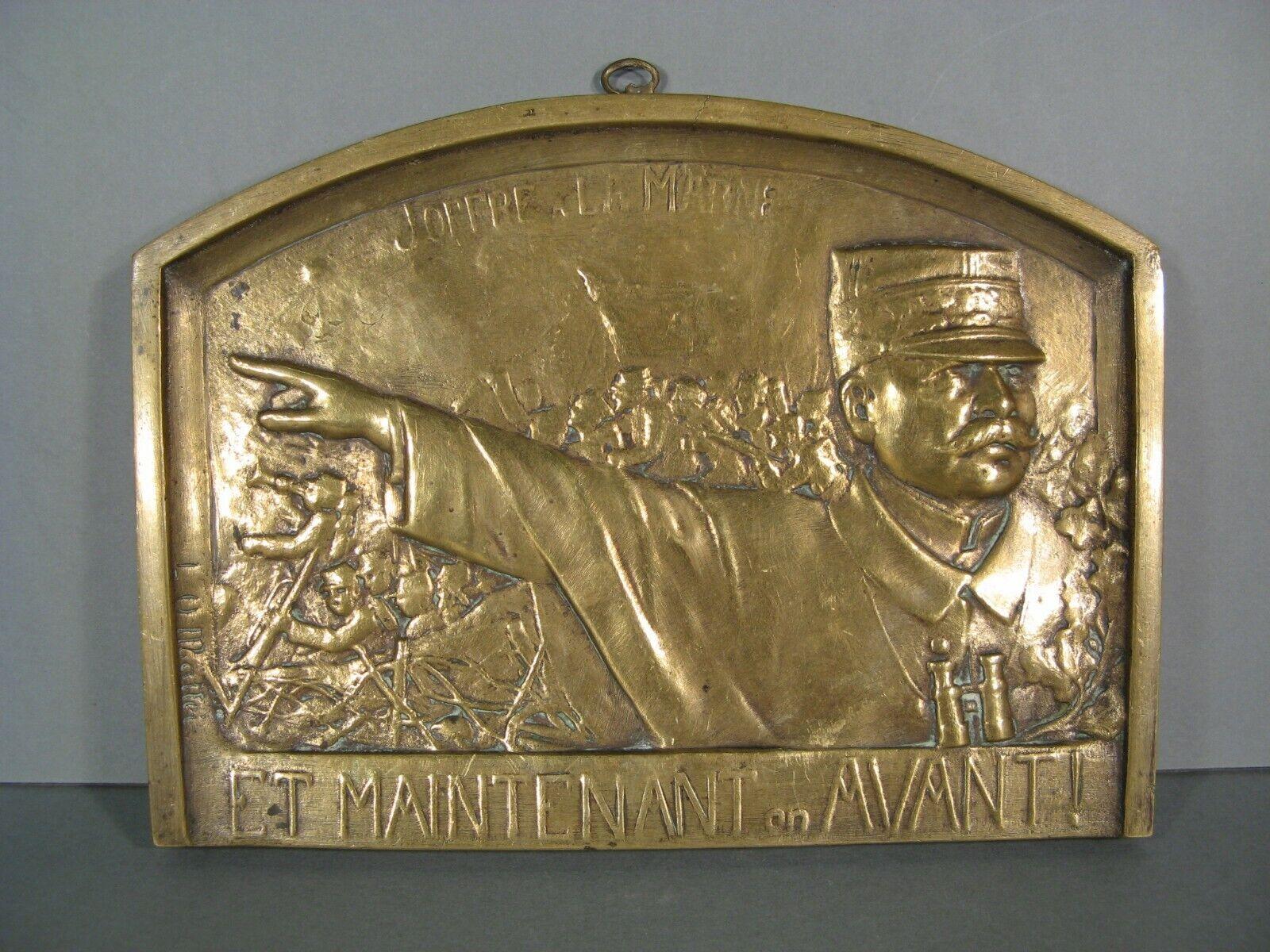 Bronze Début du 20ème siècle Bas-Relief en bronze patiné 