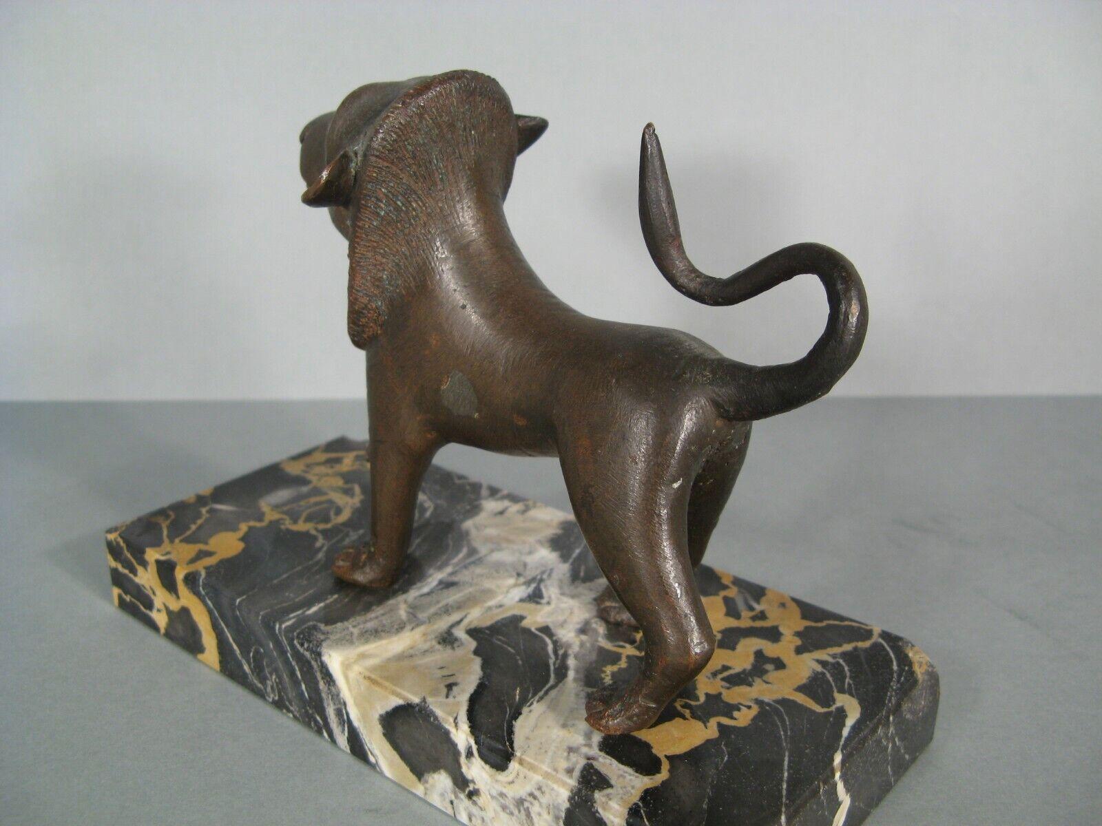 Early 20th Century Patinated Bronze Stylized Lion Sculpture - 1Y183 In Good Condition In Bordeaux, FR