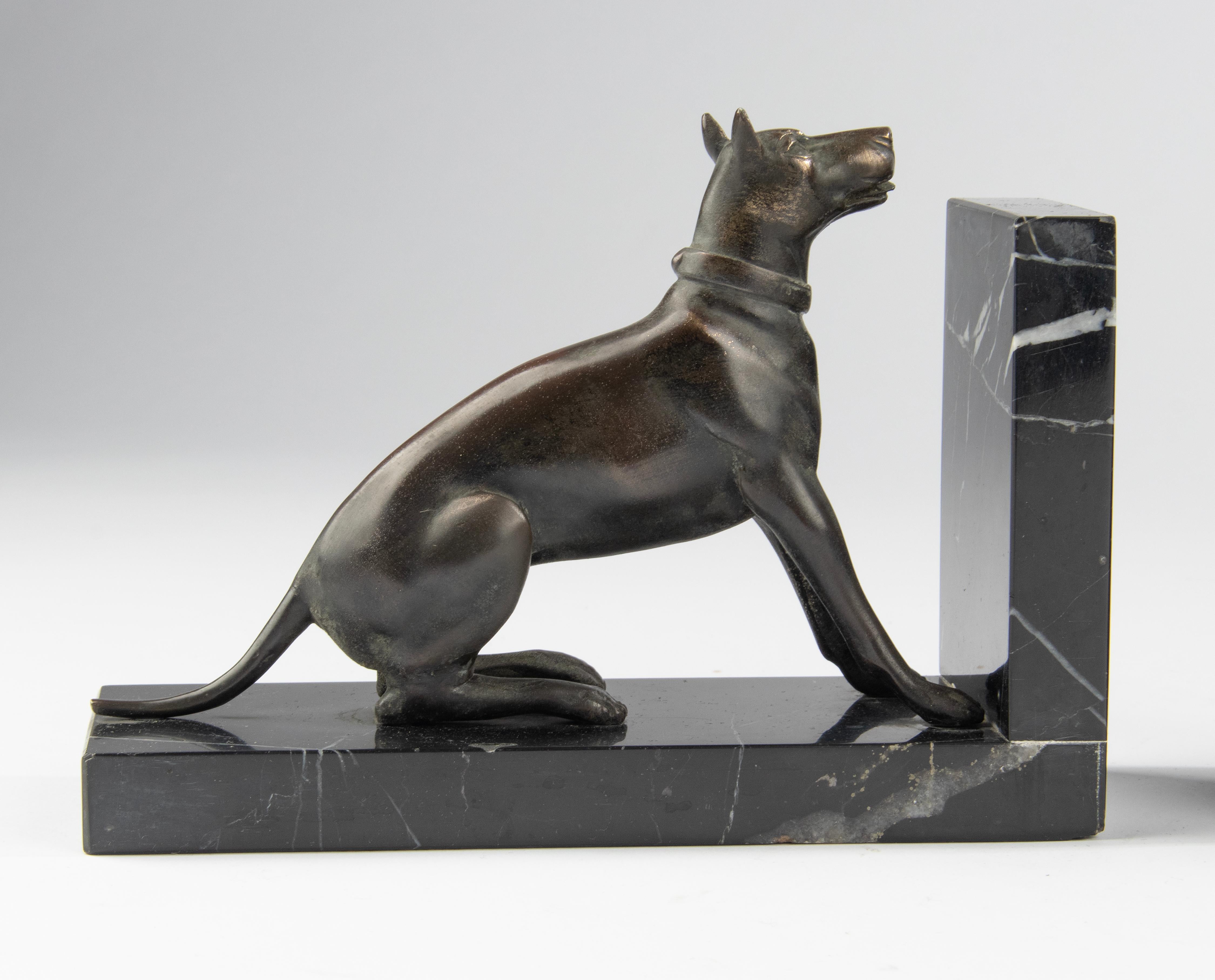 Early 20th Century Patinated Spelter and Marble Bookends with Danish Dogs For Sale 12