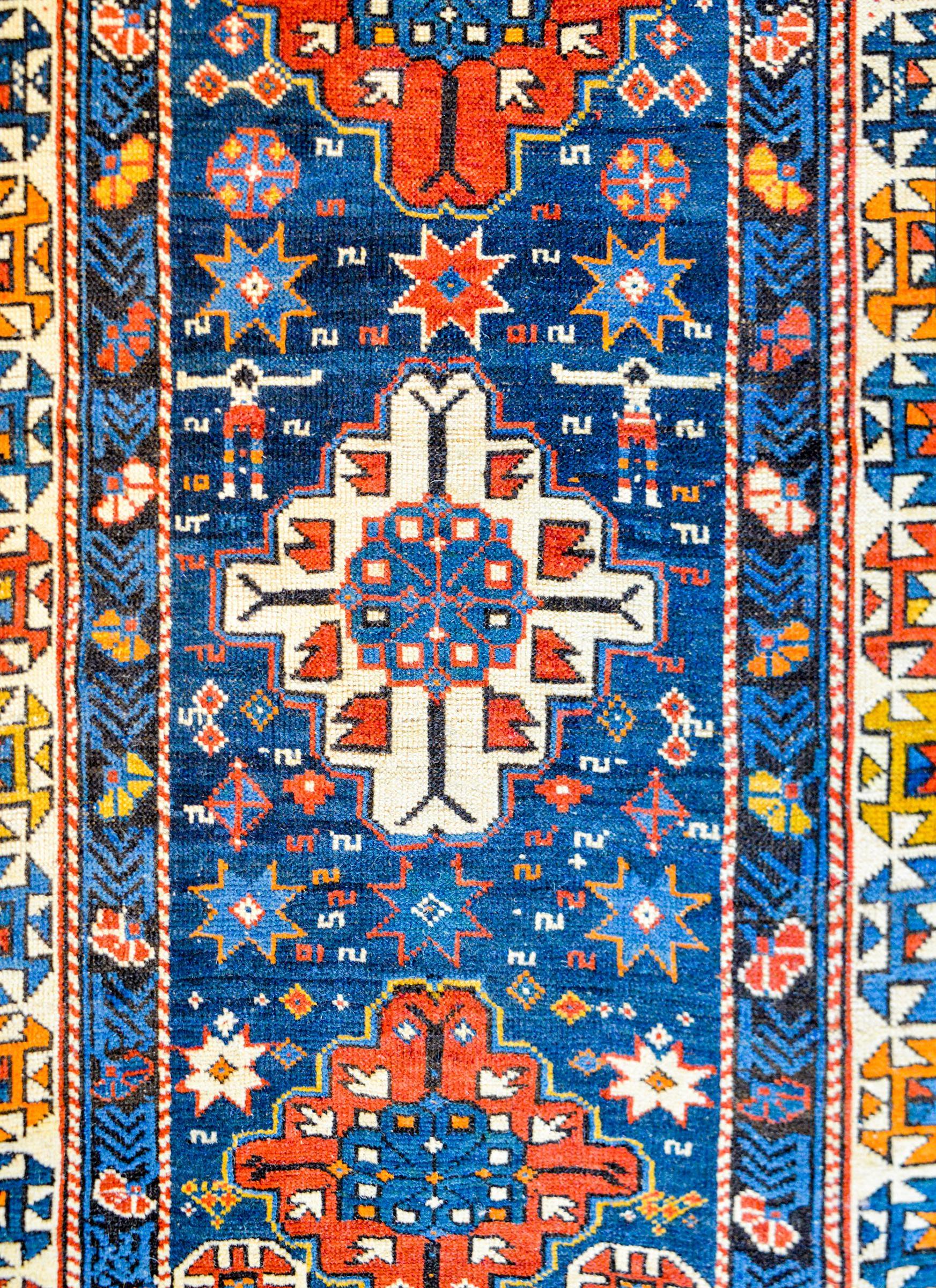 Vegetable Dyed Early 20th Century Shirvan Rug