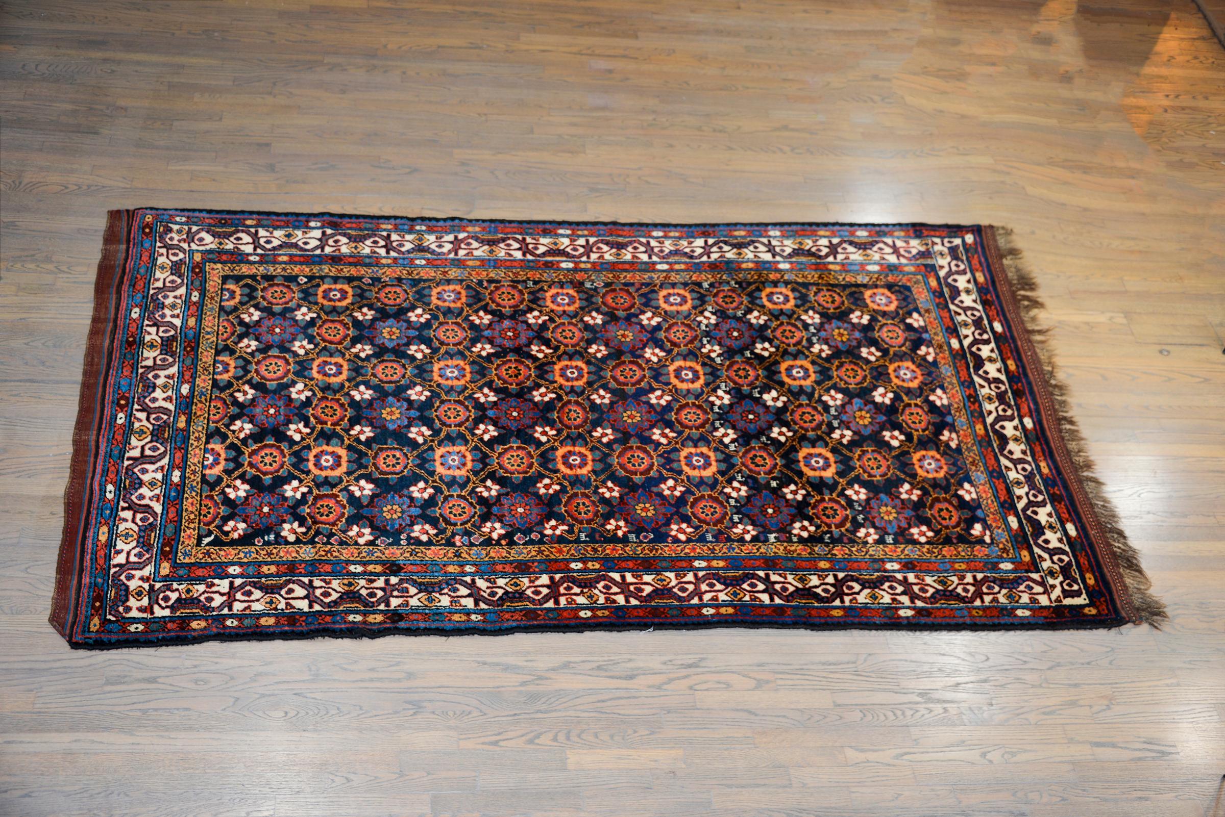 Early 20th Century Persian Afshar Rug For Sale 7