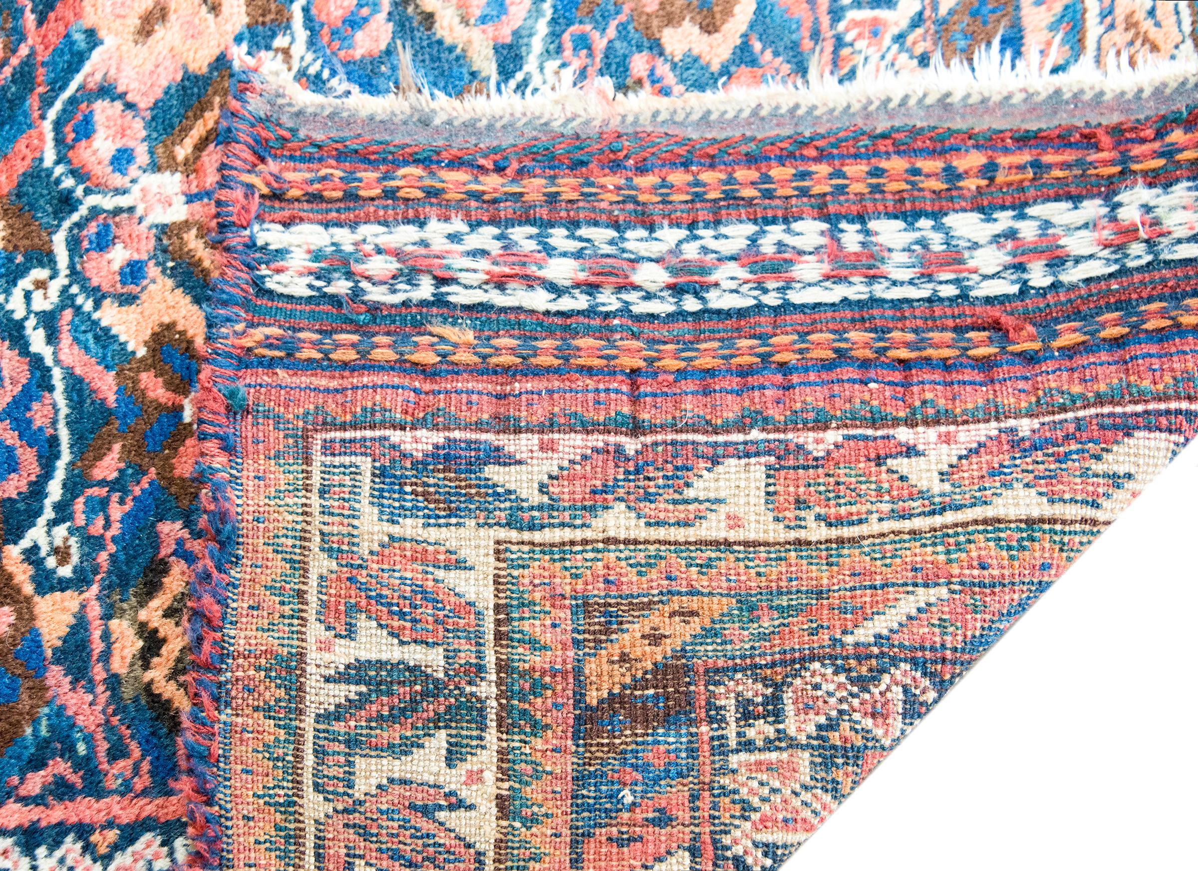 Persischer Afshar-Teppich des frühen 20. Jahrhunderts im Angebot 7