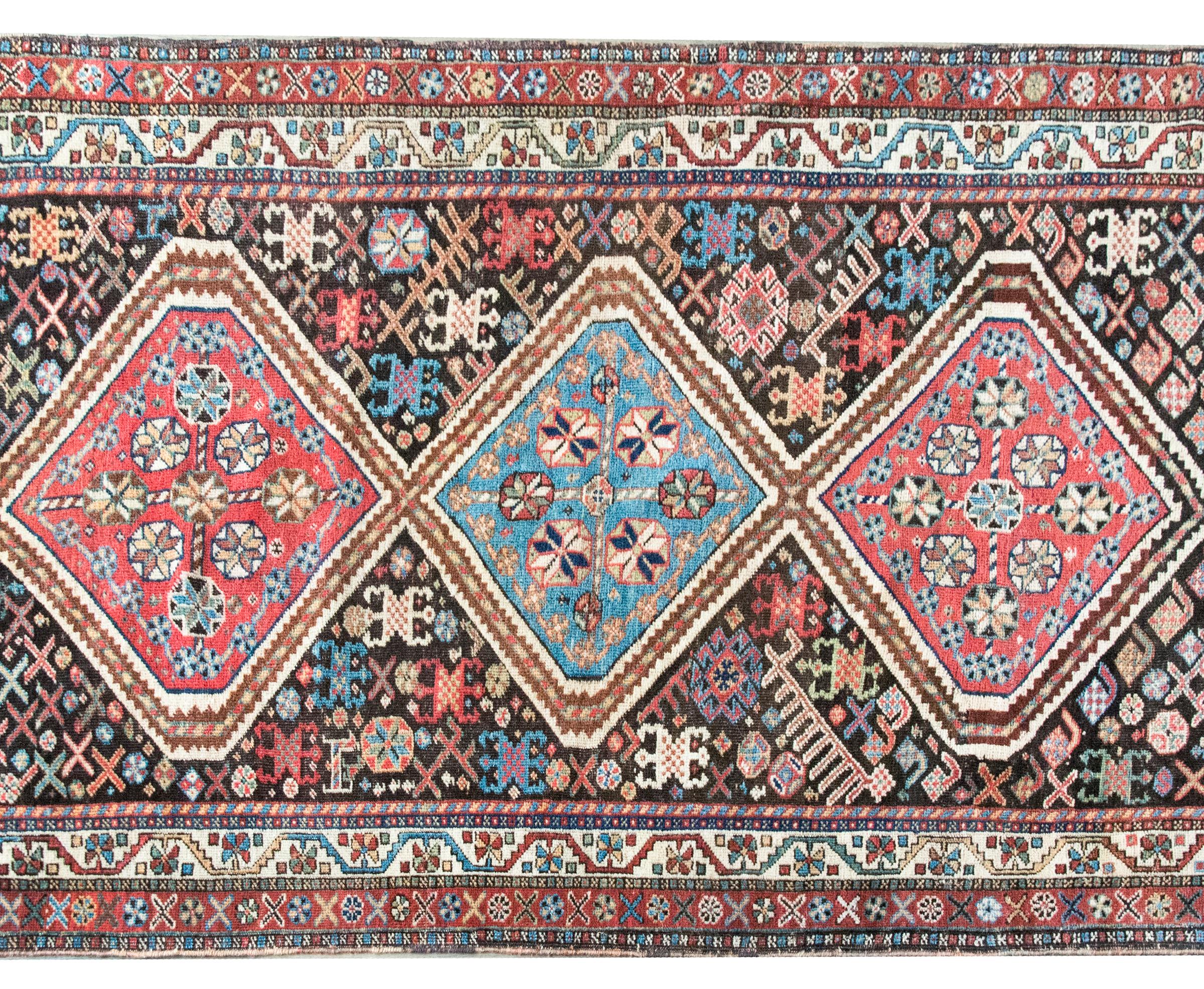 Persischer Afshar-Teppich des frühen 20. Jahrhunderts (Kasachisch) im Angebot