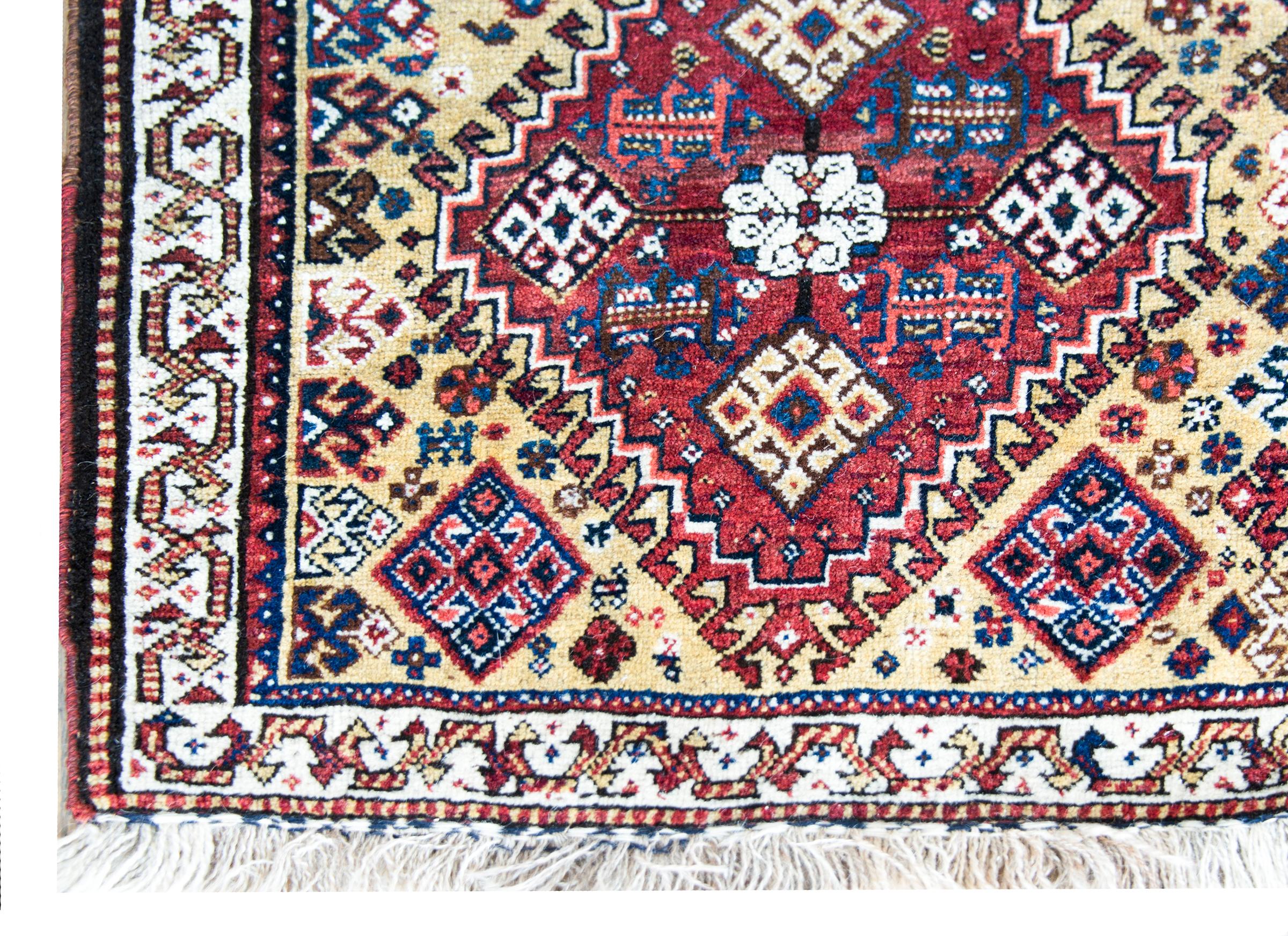 Persischer Afshar-Teppich des frühen 20. Jahrhunderts (Handgeknüpft) im Angebot