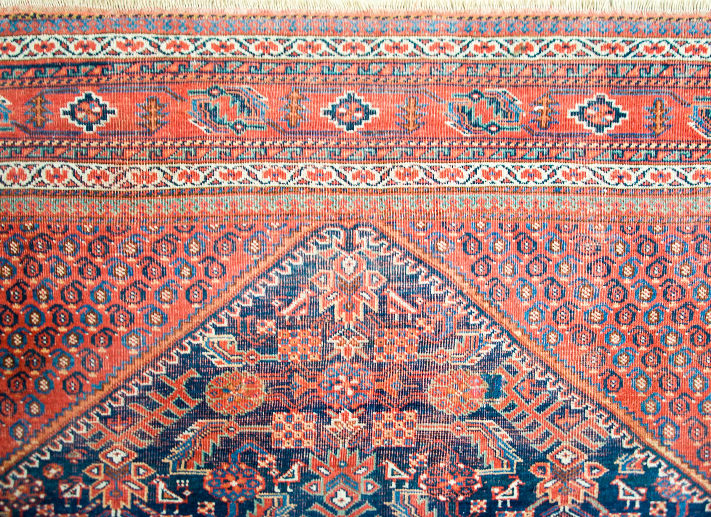 Persischer Afshar-Teppich, frühes 20. Jahrhundert im Angebot 1