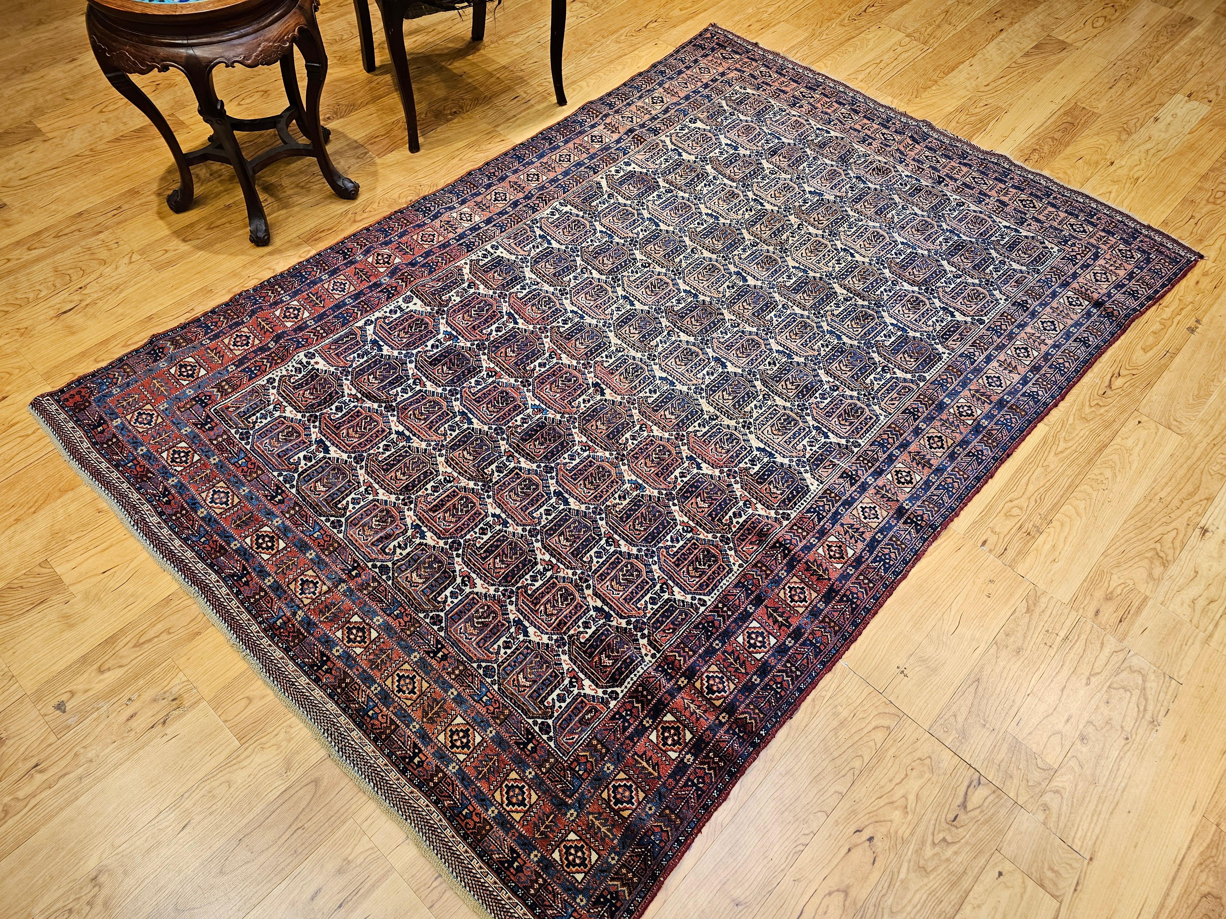 Alfombra tribal persa Afshar de principios del siglo XX con estampado de cachemira en venta 13