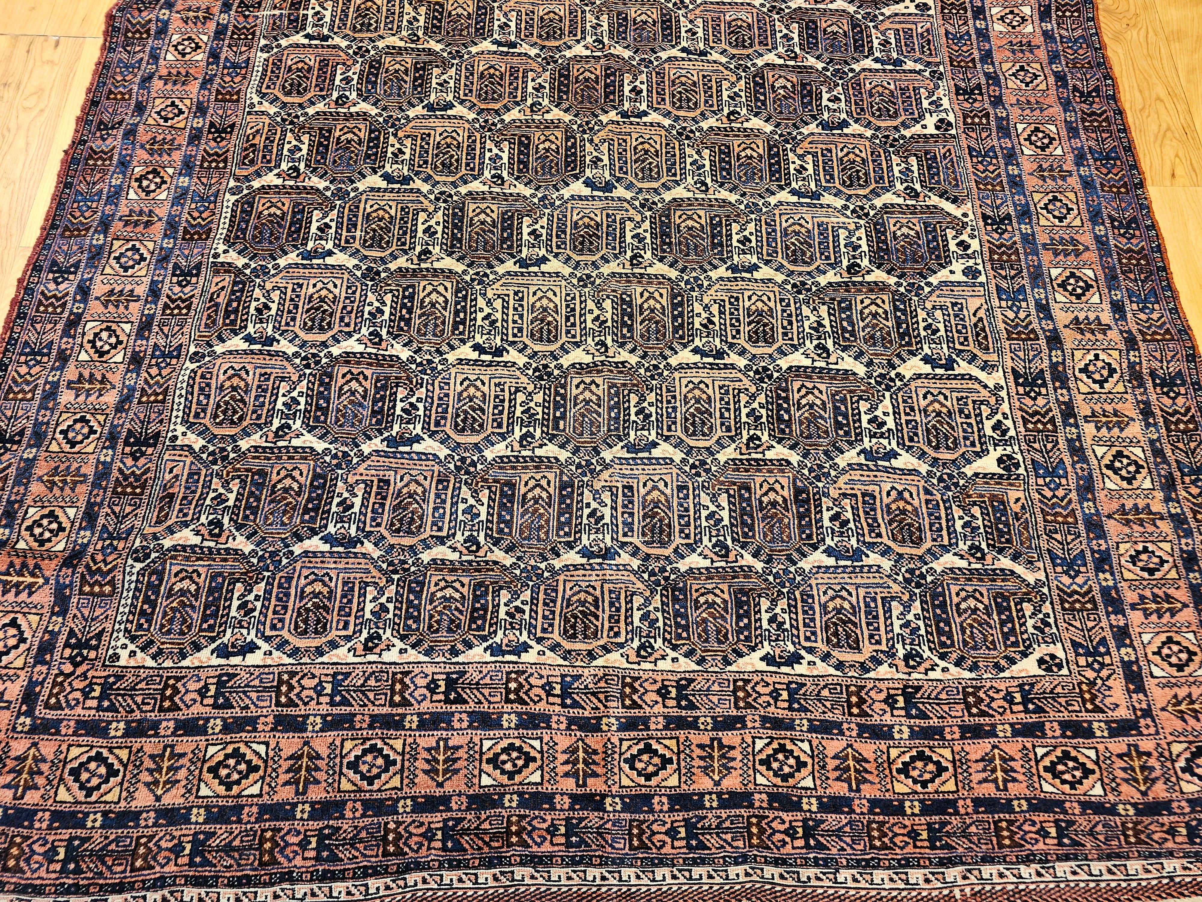 Alfombra tribal persa Afshar de principios del siglo XX con estampado de cachemira Persa en venta